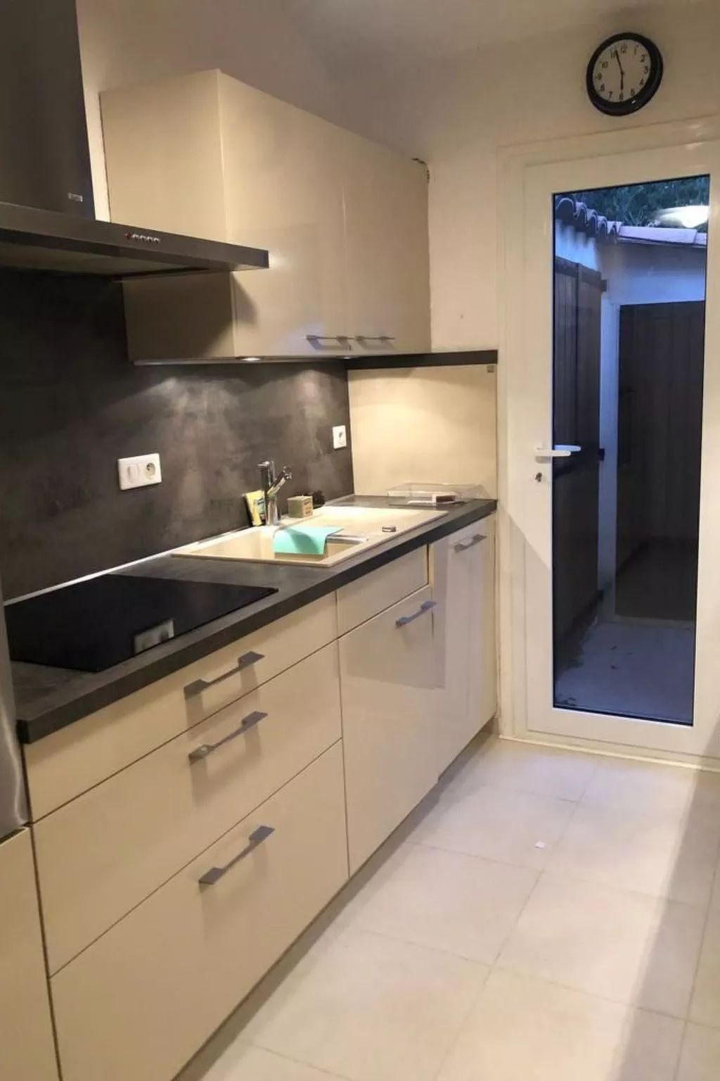 "Casa zinu" mit Blick aufs Meer - Binnen