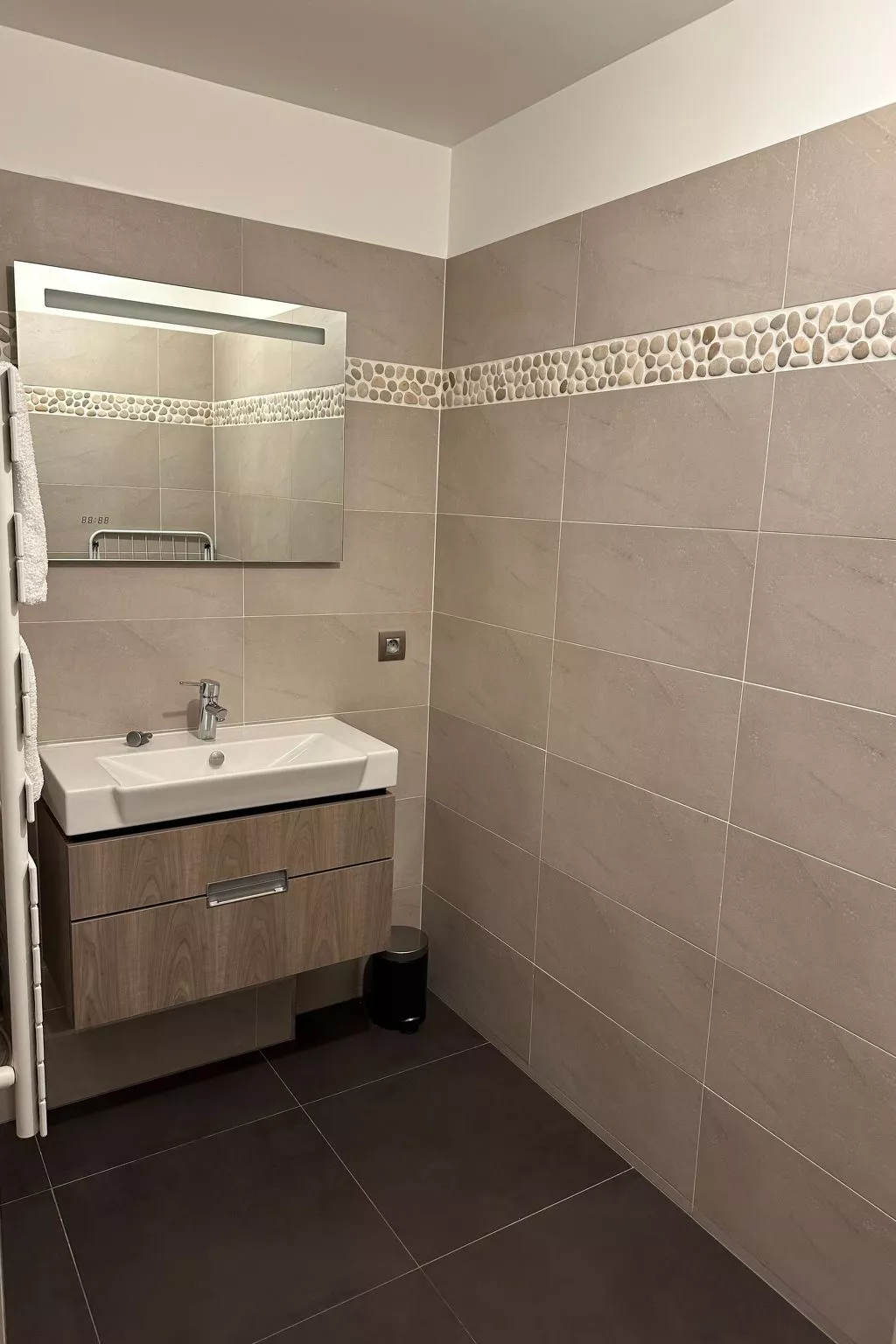 Wohnung "Paris 17" mit Balkon-Binnen