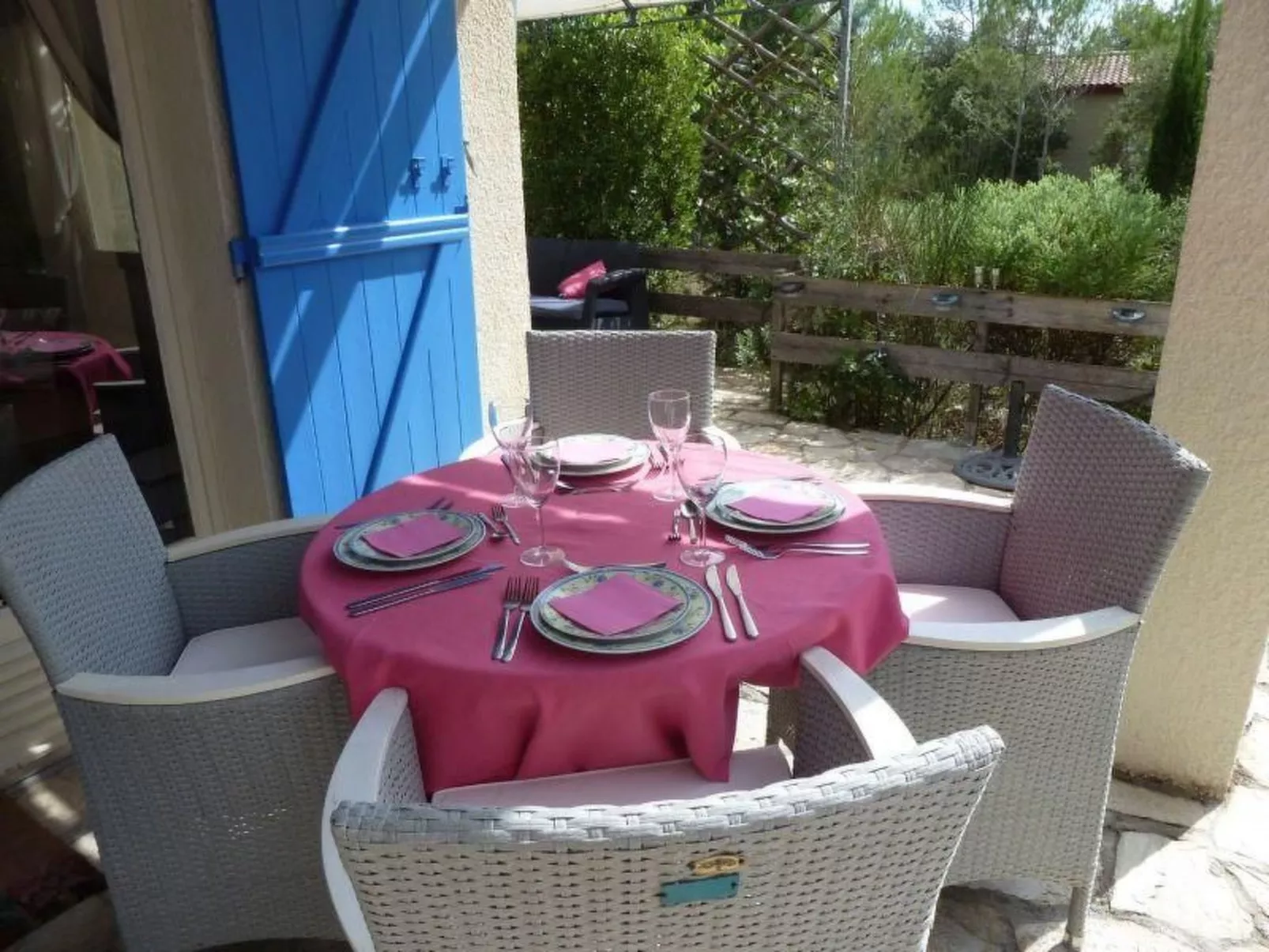 Lilliputienne am Parc le Duc-Buiten