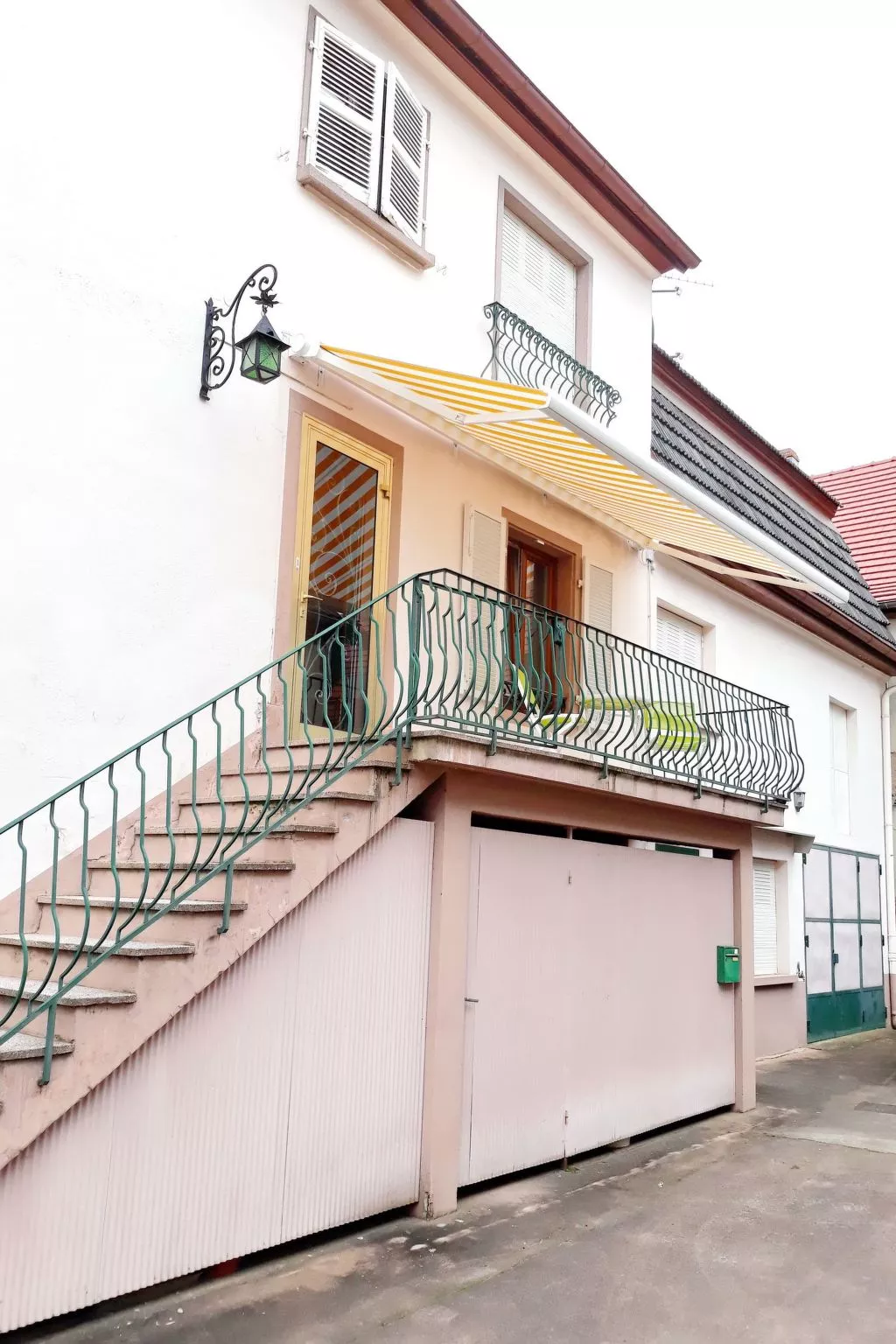 "Gite du forgeron" (Schmiedehaus)-Buiten