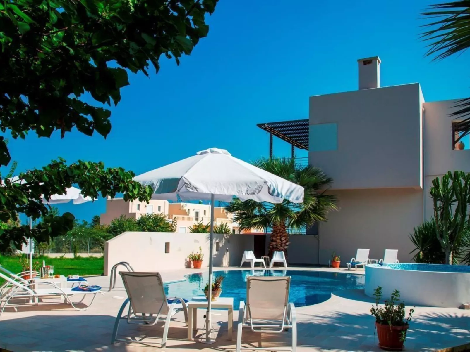 Ferienvilla "Xenos 2" mit Blick auf das Wasser-Image-tags.info