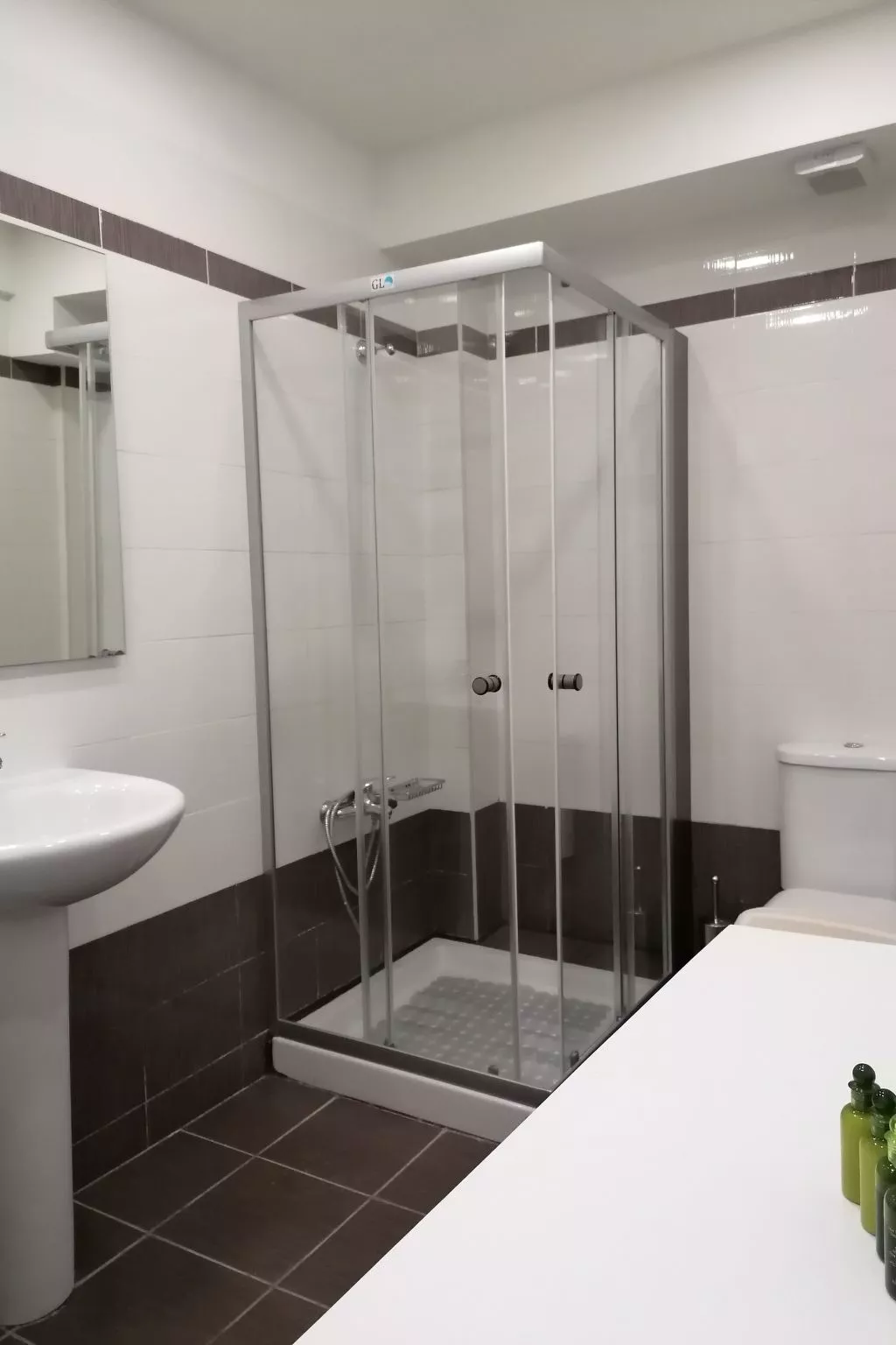 Haus in Arkadi mit Parkplatz vor Ort-Binnen