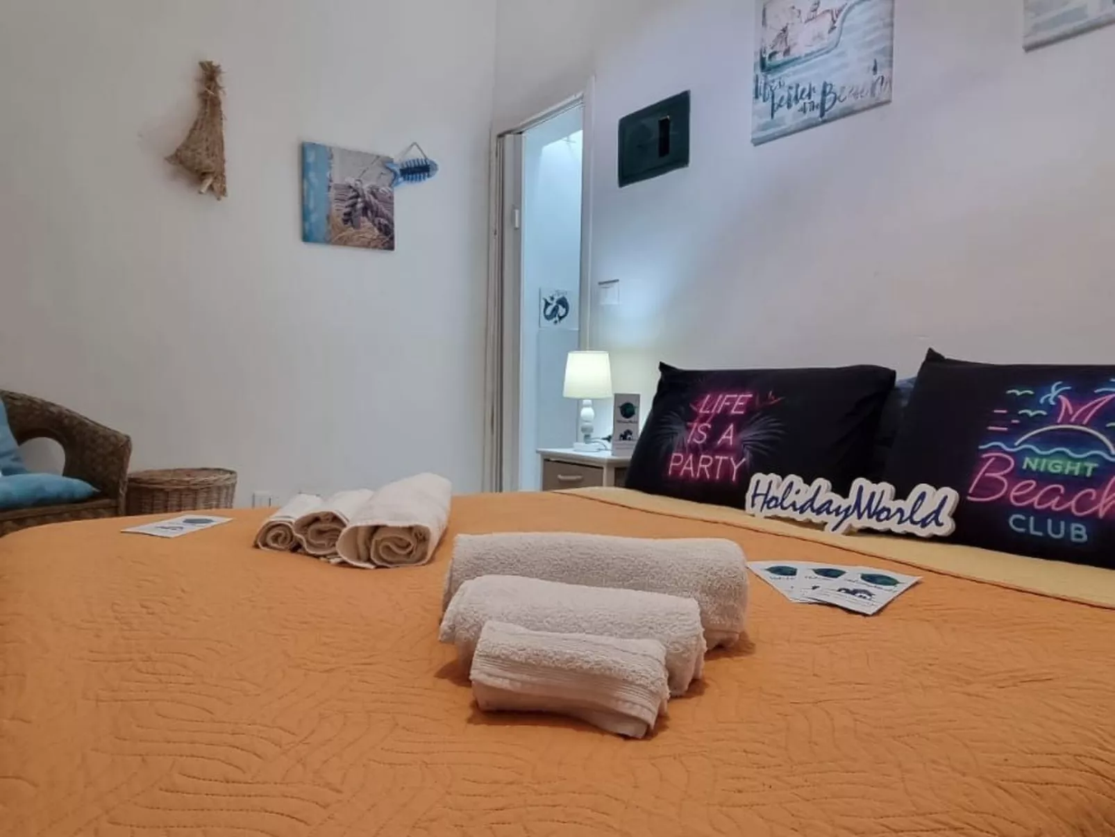 Für 3 Personen ca. 40 m&sup2; in Isola delle Femmine, Sizilien (Nordküste von S-Binnen