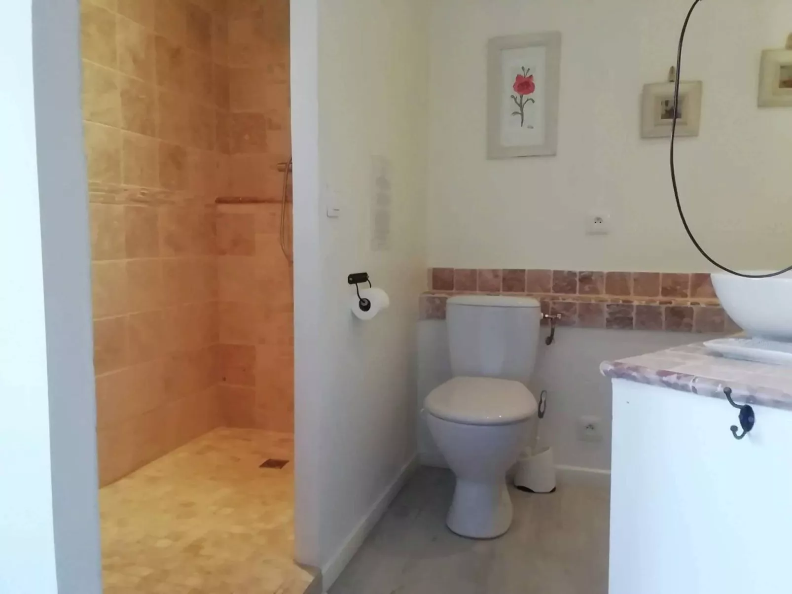 Auf dem Land mit Pool-Binnen