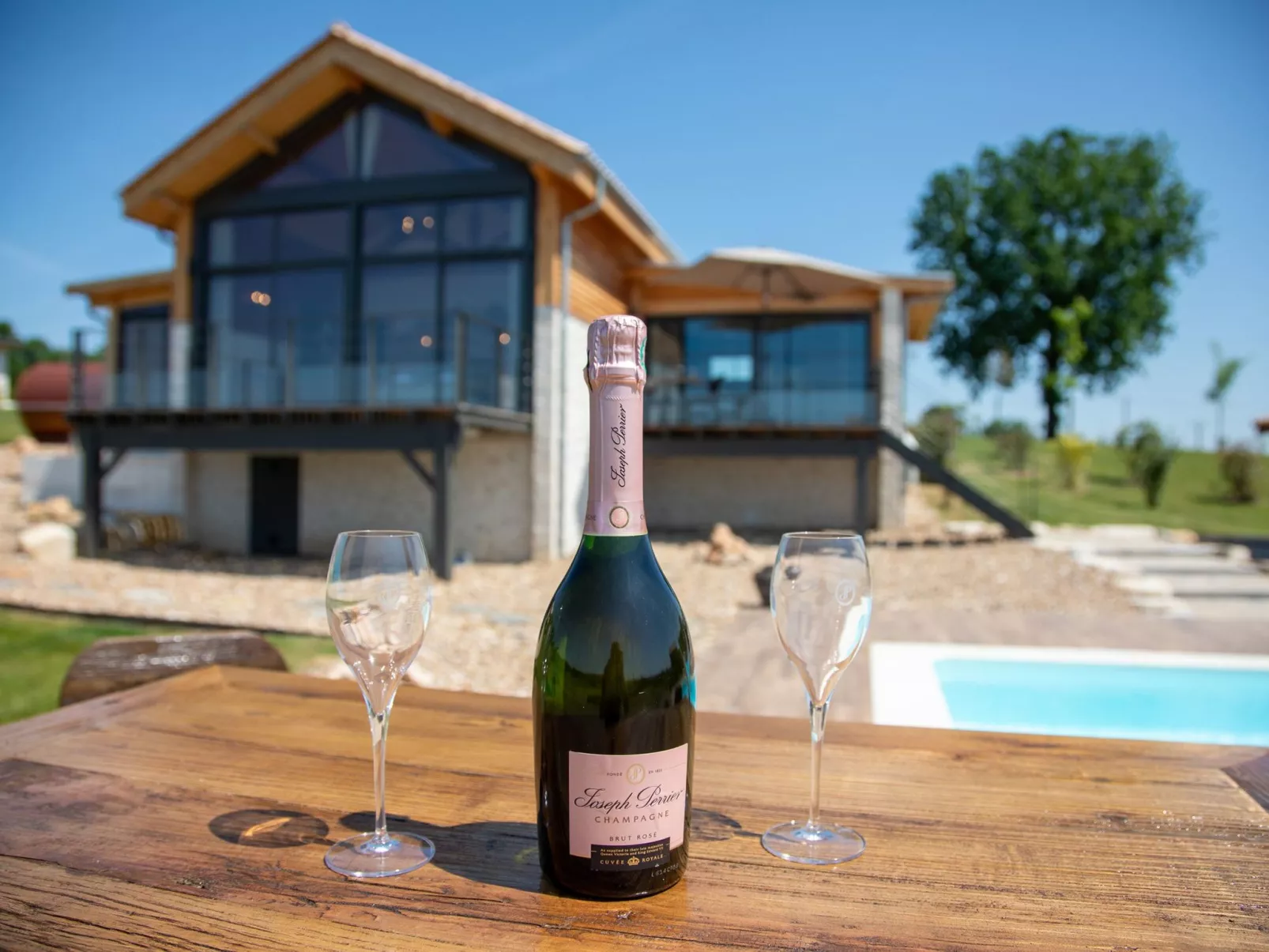 L'Orée du Bois-Buiten