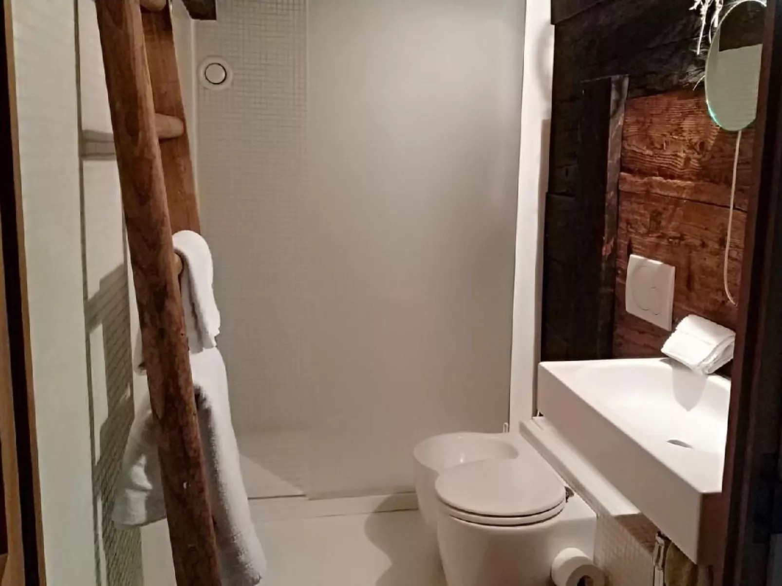 CASA DEL SASSO-Binnen