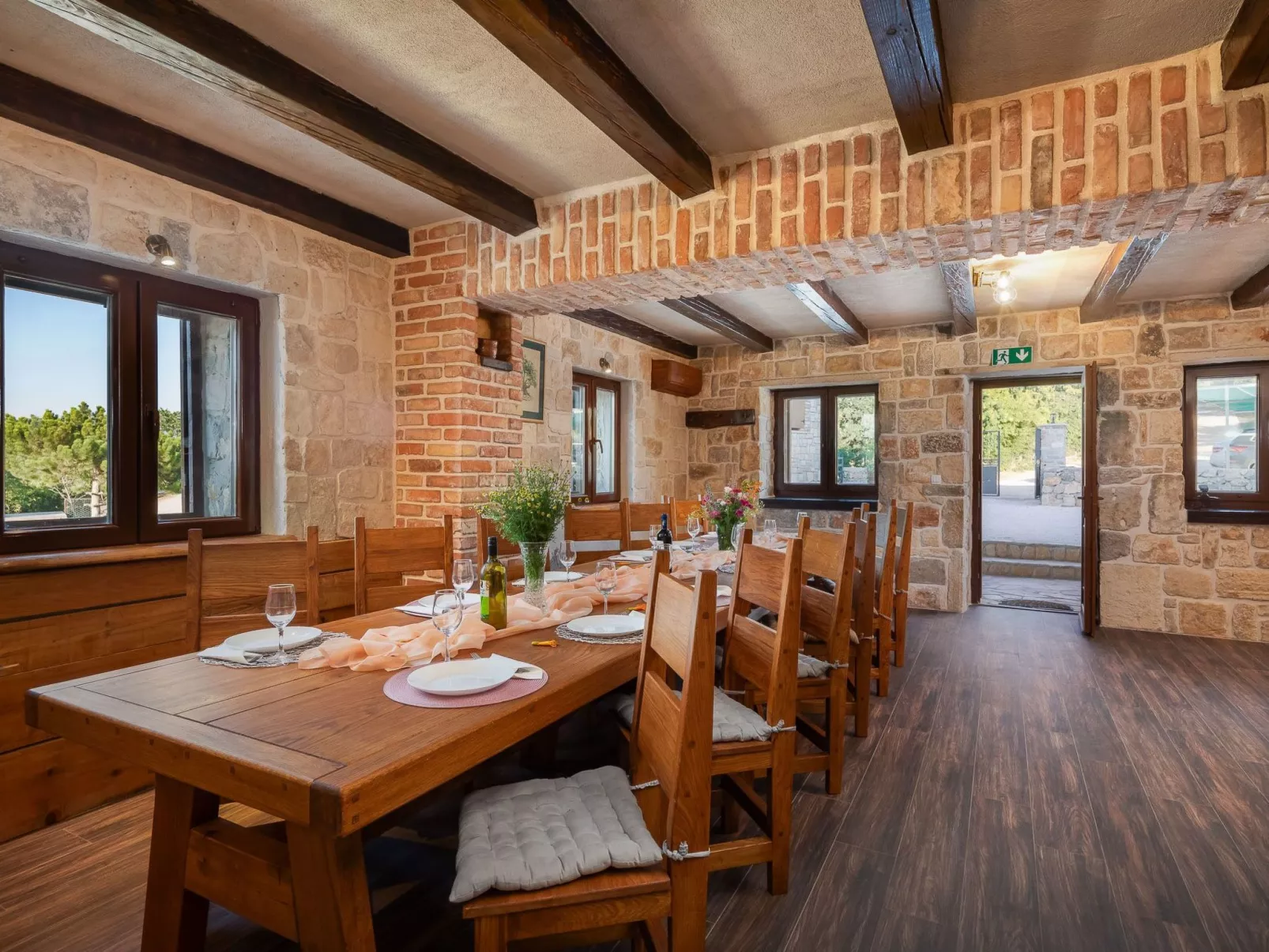 Villa PerVa-Image-tags.info