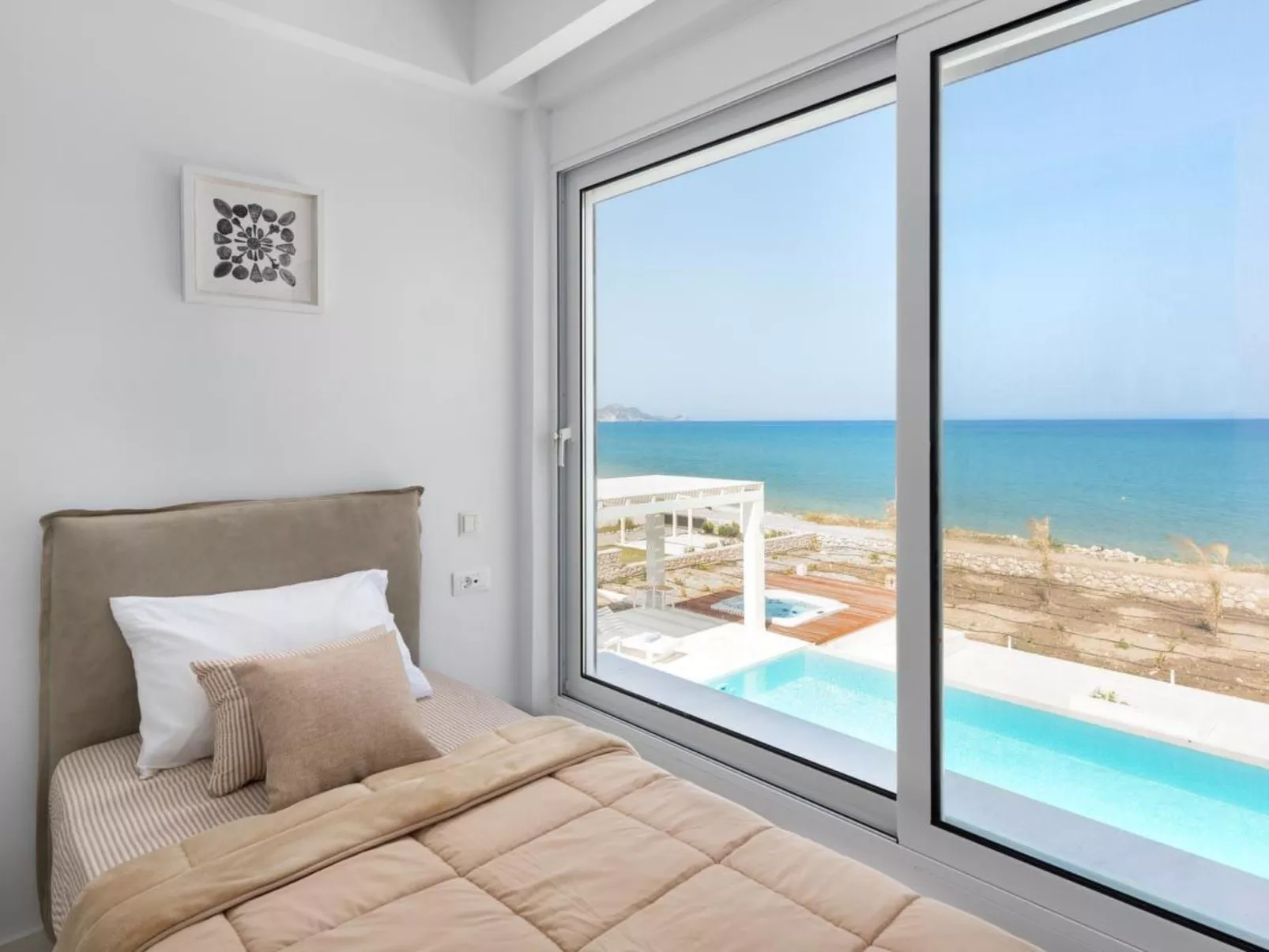 Strandvilla für 15 Personen in Kolipia-Image-tags.info