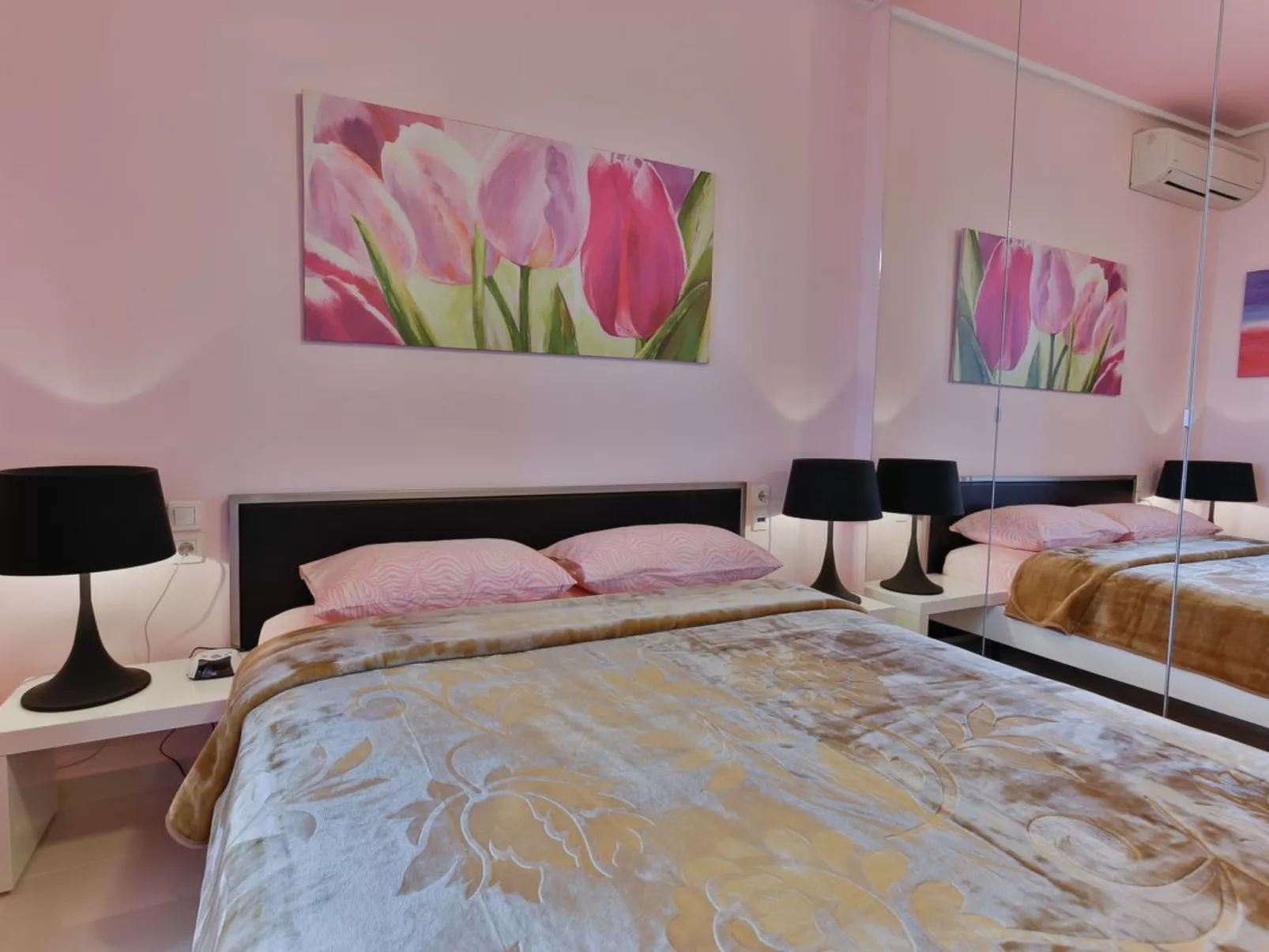 "Centaur Villa" direkt am Strand-Binnen