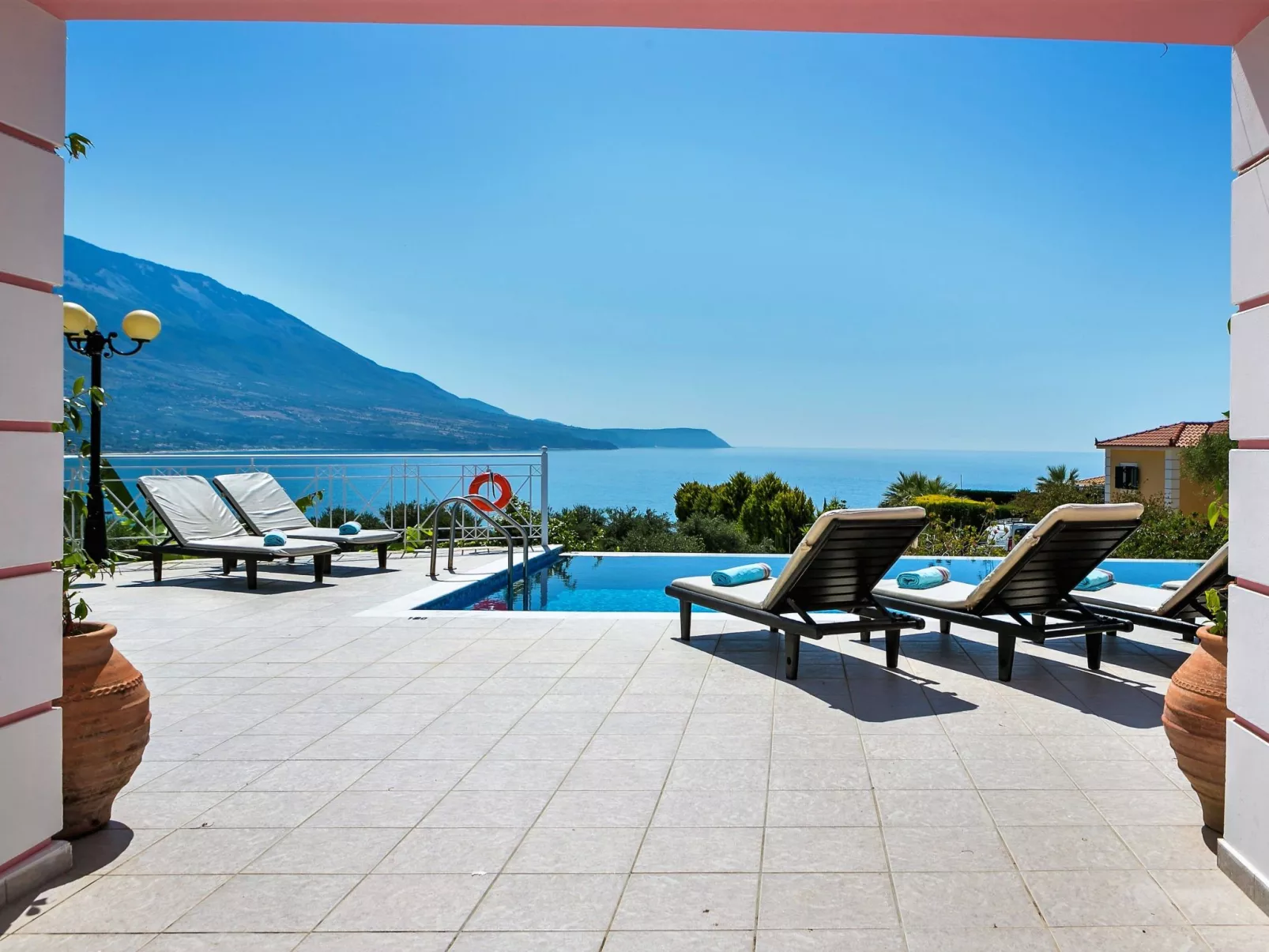 Villa "Sea View" mit spektakulärem Meerblick-Image-tags.info