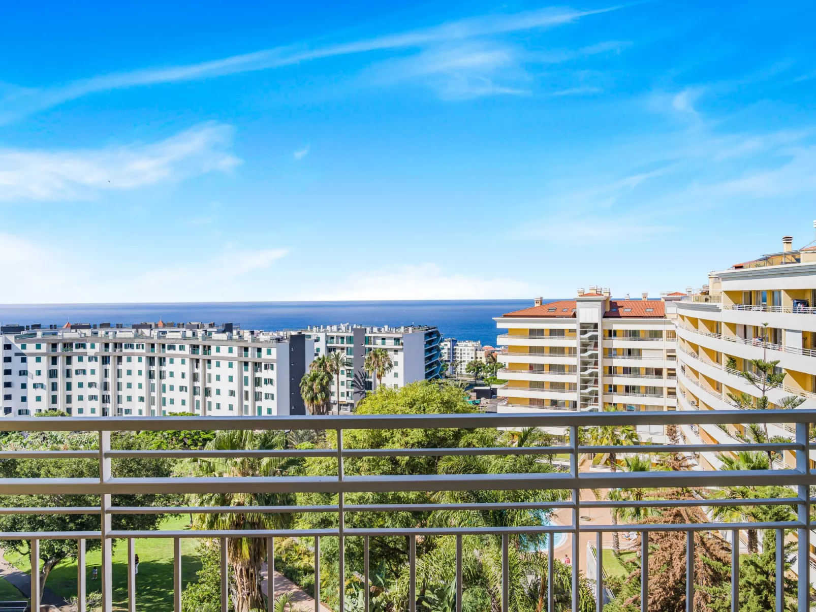 Tulipa Apartment Top-Buiten