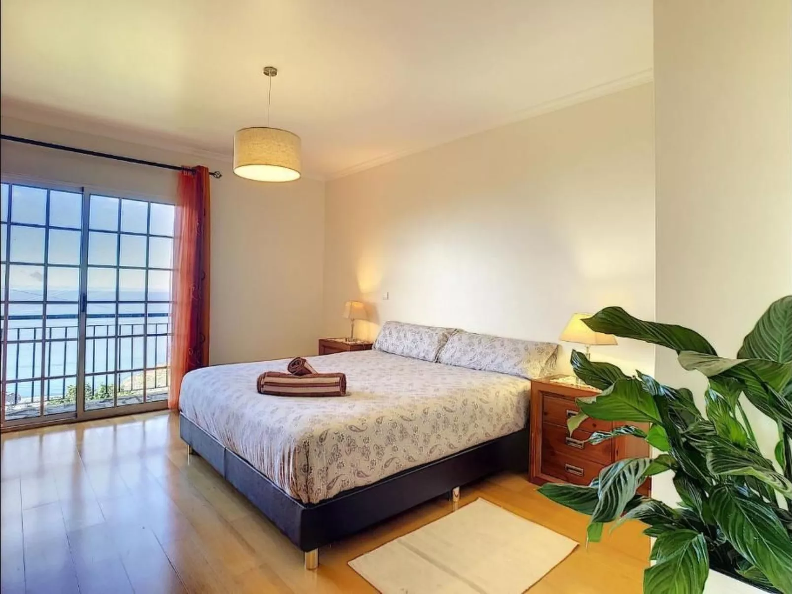 Villa "Casa Laranja" mit Bergblick