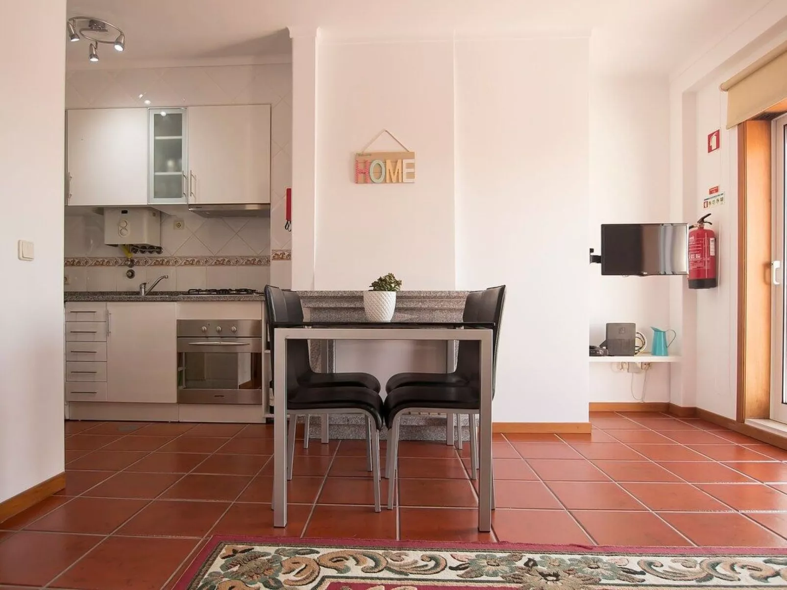 Erholung am Meer mit kostenlosem Privatparkplatz-Binnen