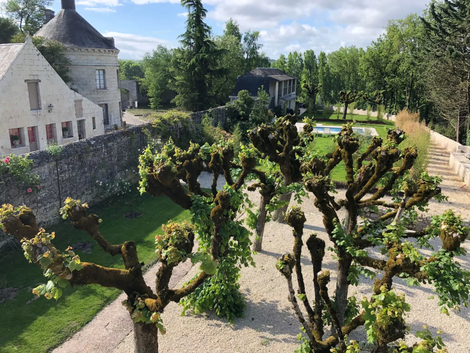 Cottage Garten 70m2 mit Pool in Azay le rideau-Buiten