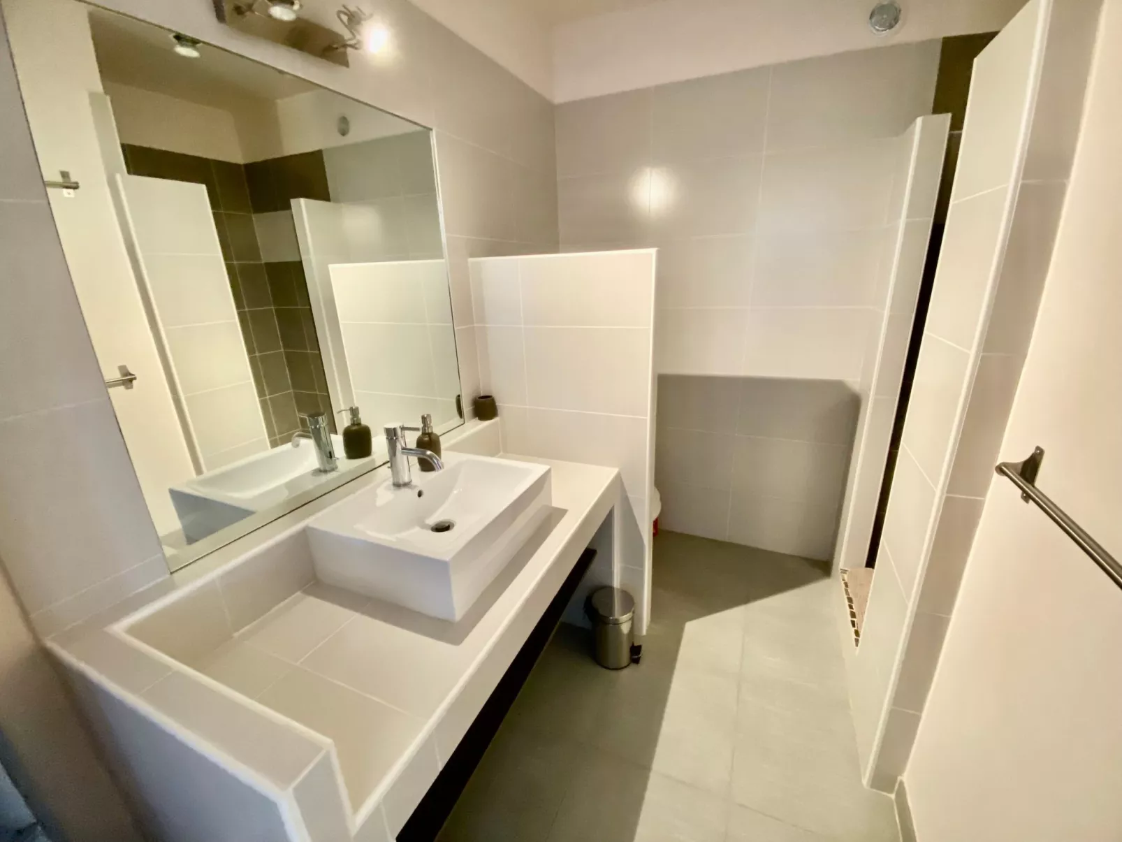 Ferienvilla mit Pool Infinity-Binnen