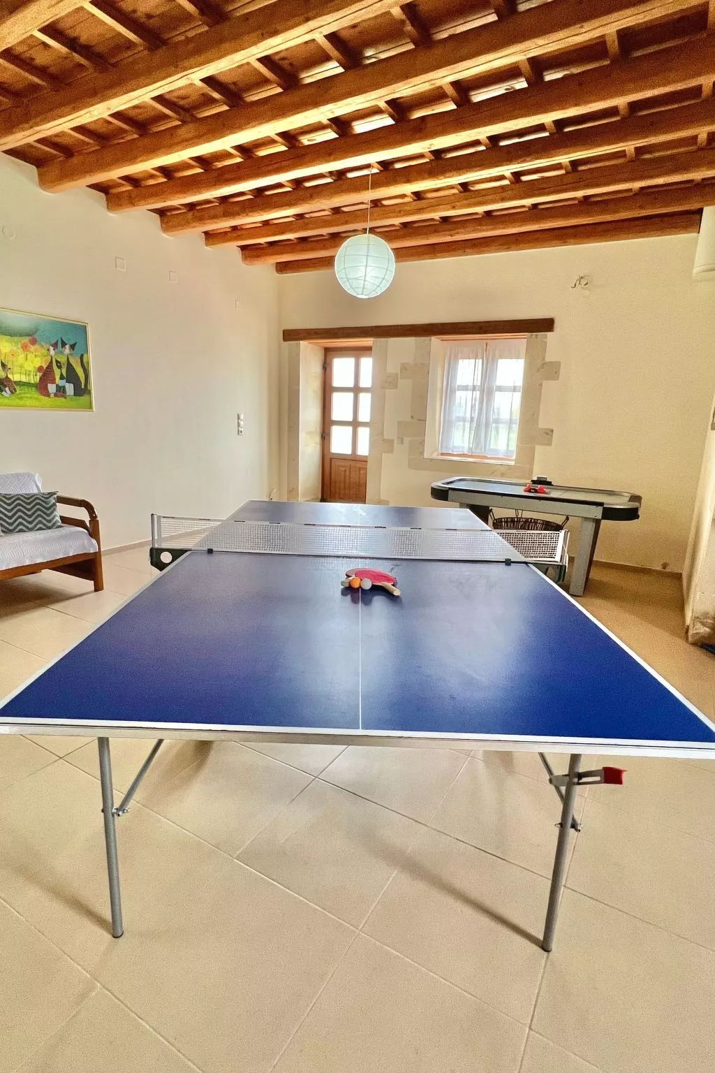 Villa "Arodamos" mit Garten, Grill und Terrasse-Binnen