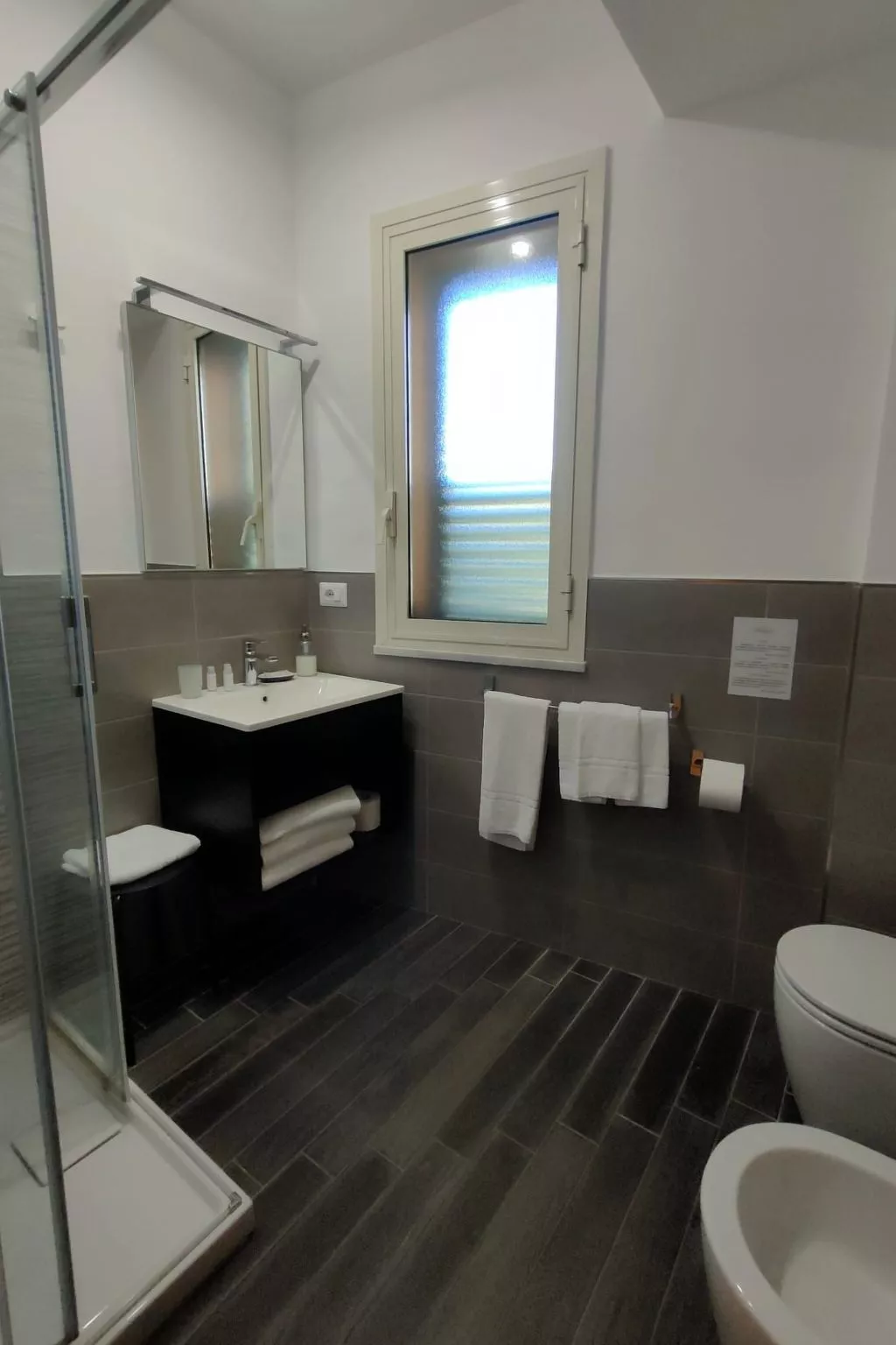 Wohnung für 6 Personen, mit großer Terrasse und Meerblick-Binnen