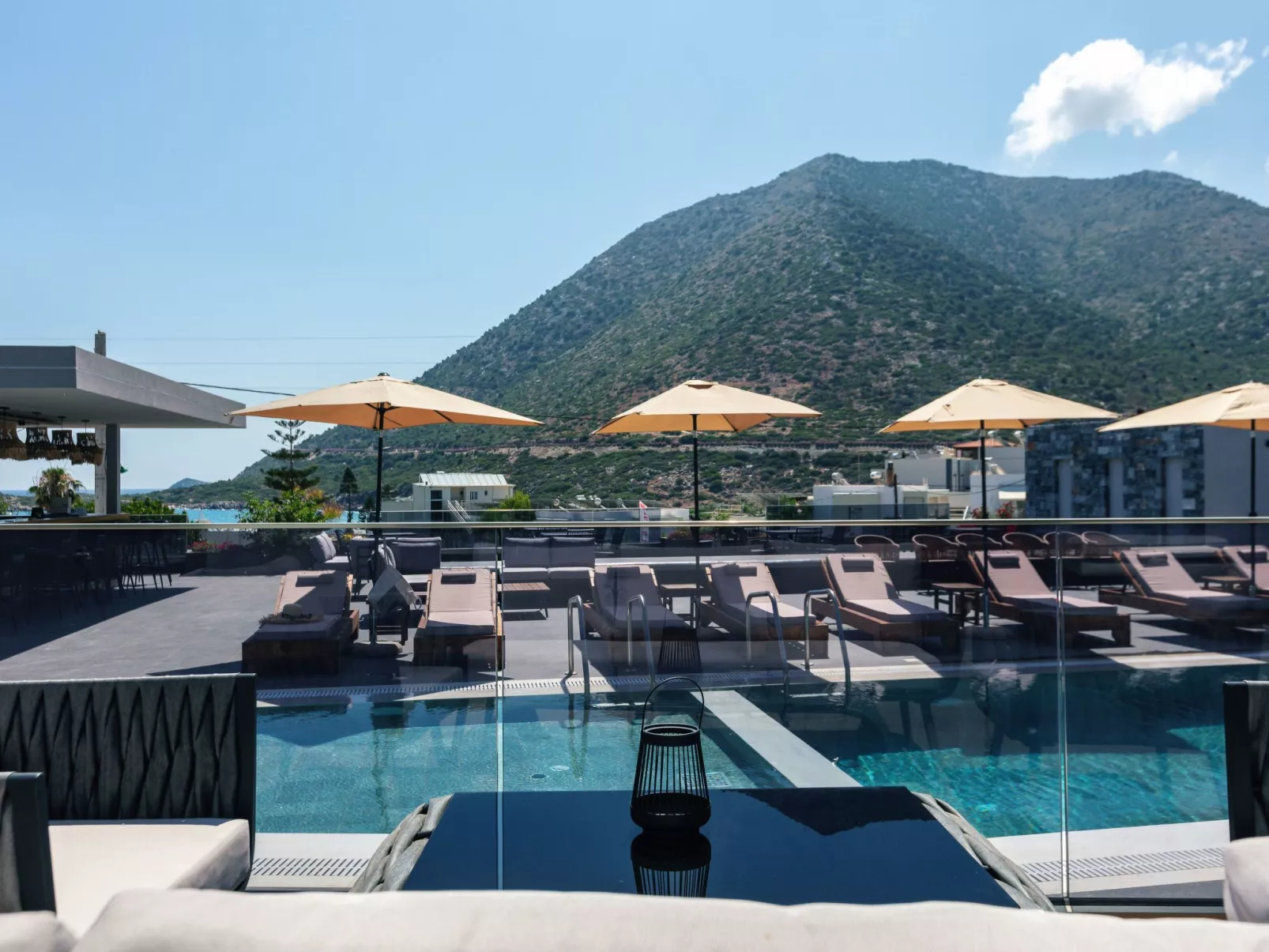 Isla Villen und Suiten Mars Villa-Buiten