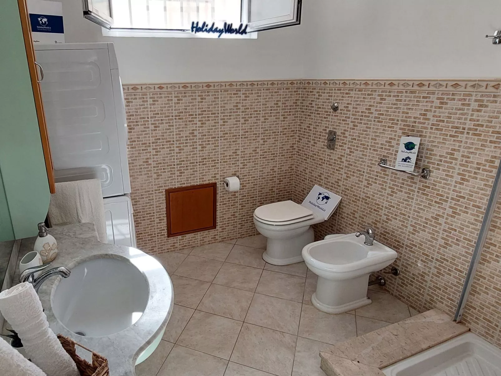 La Casa di Viola by Holiday World-Binnen