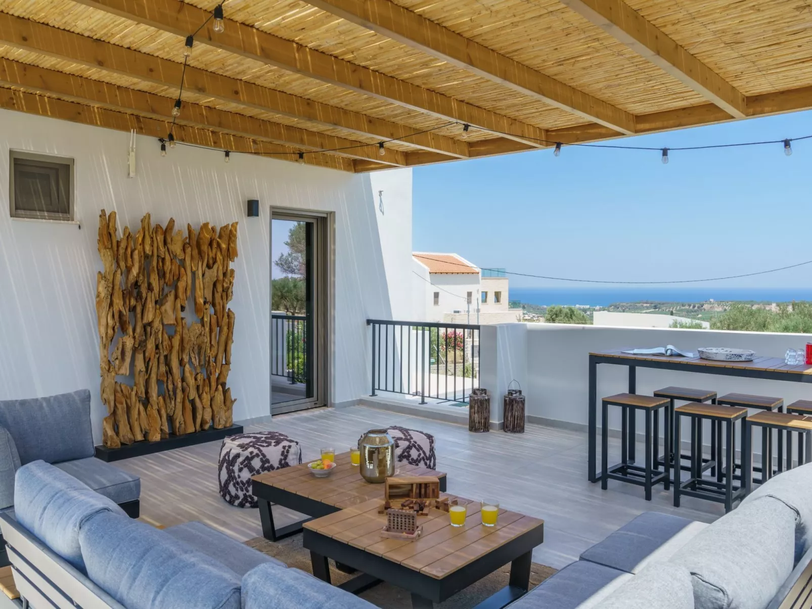 Neu gebaute Villa mit privatem Pool und BBQ-Binnen