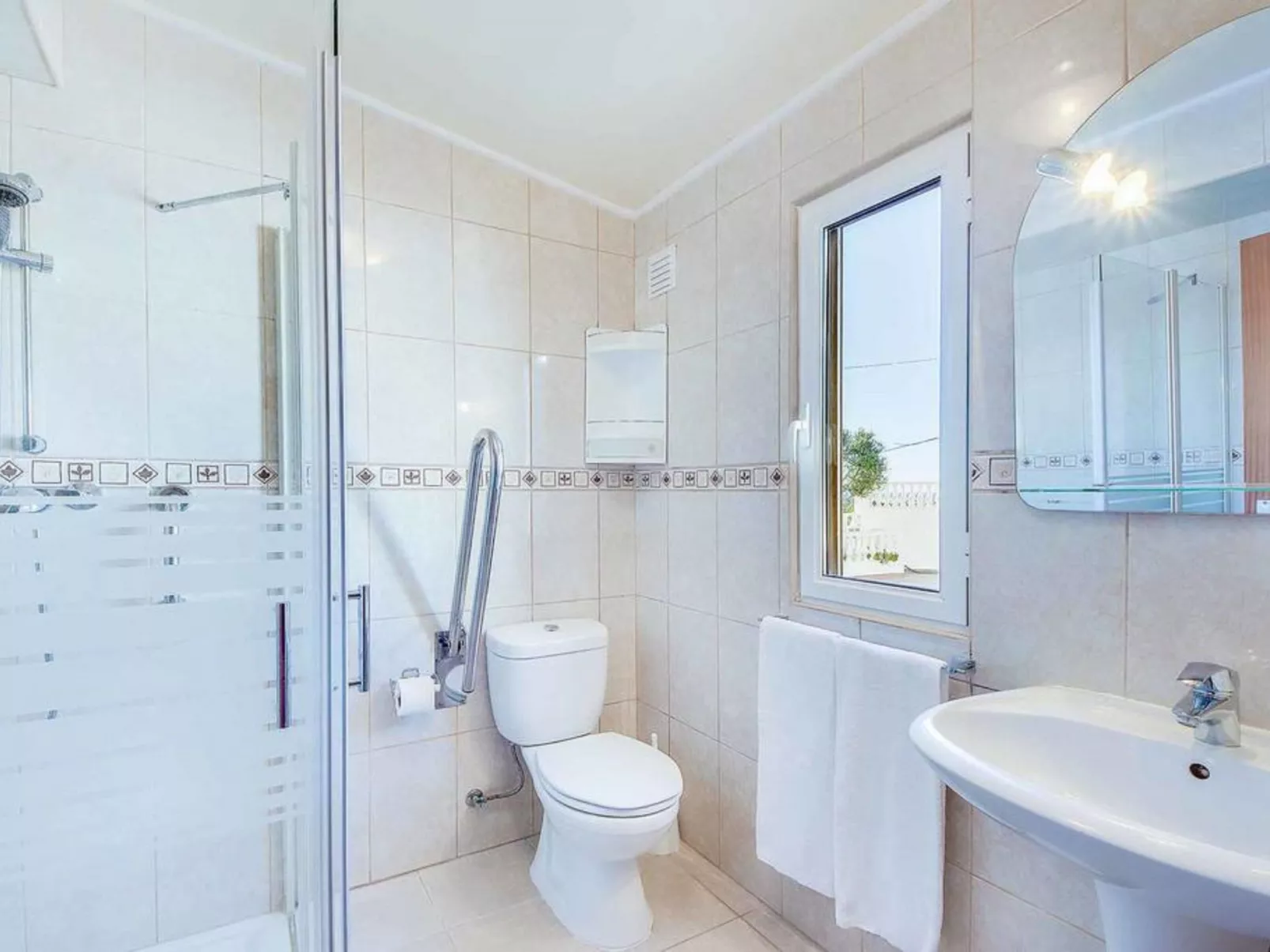 Chalet "Villa Brigida" mit privatem Pool-Binnen