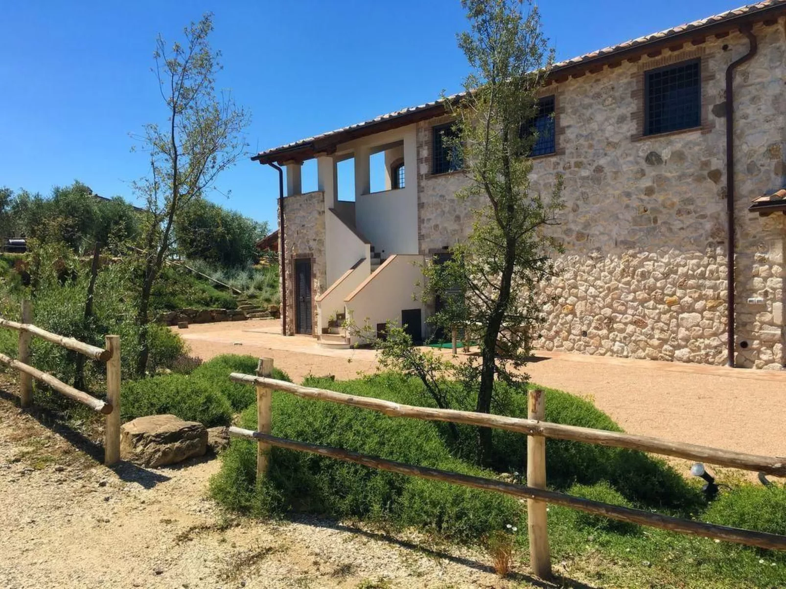 Traumhaftes Anwesen mit Schwimmbad in Meernähe-Buiten