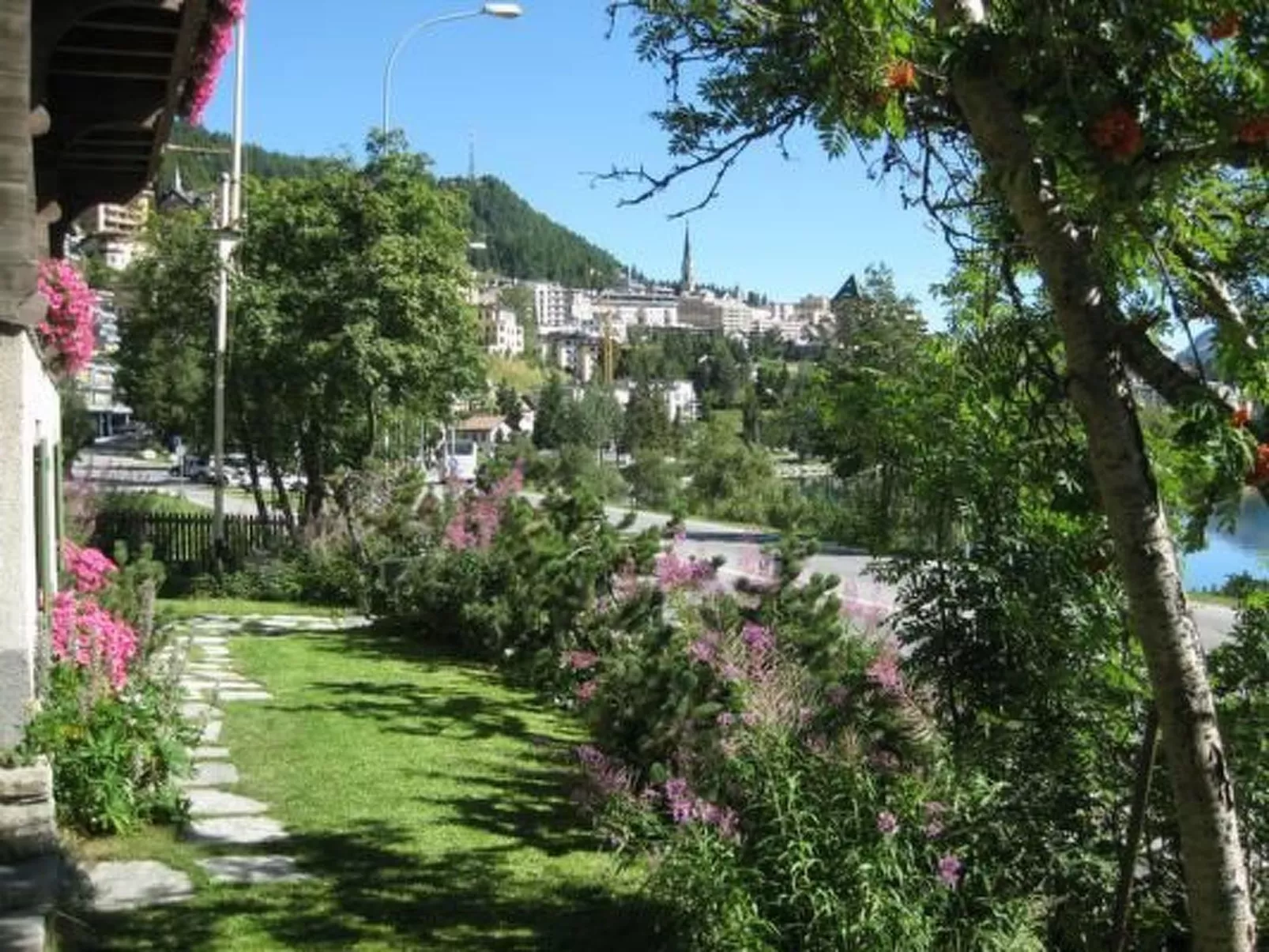 Chalet Haus am See-Buiten