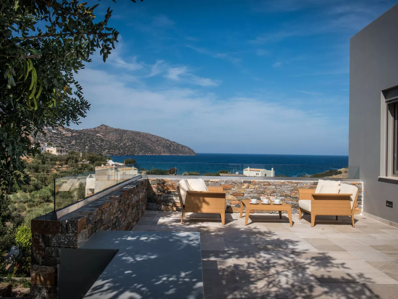 Haus in Agios Nikolaos mit außergewöhnlicher Aussicht-Binnen