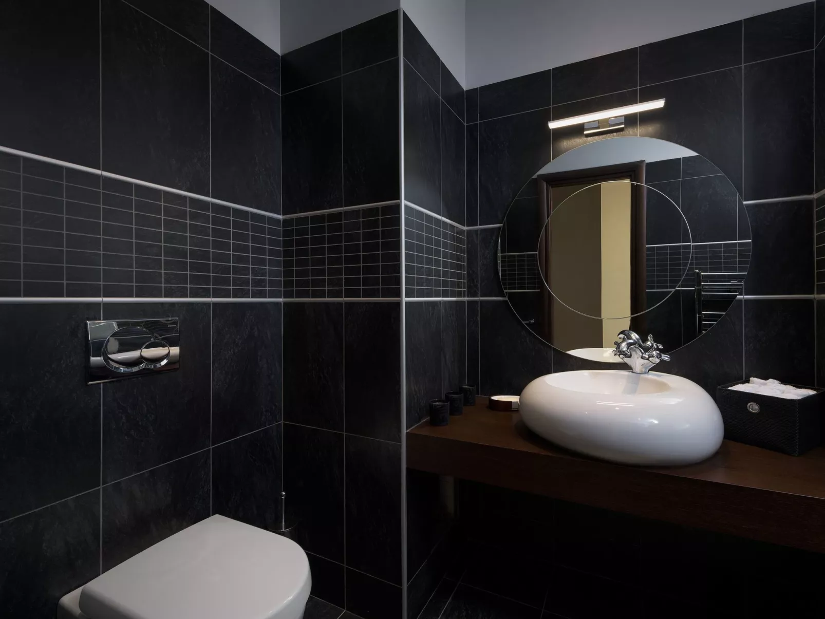 Ixian Hilltop Villa-Image-tags.info