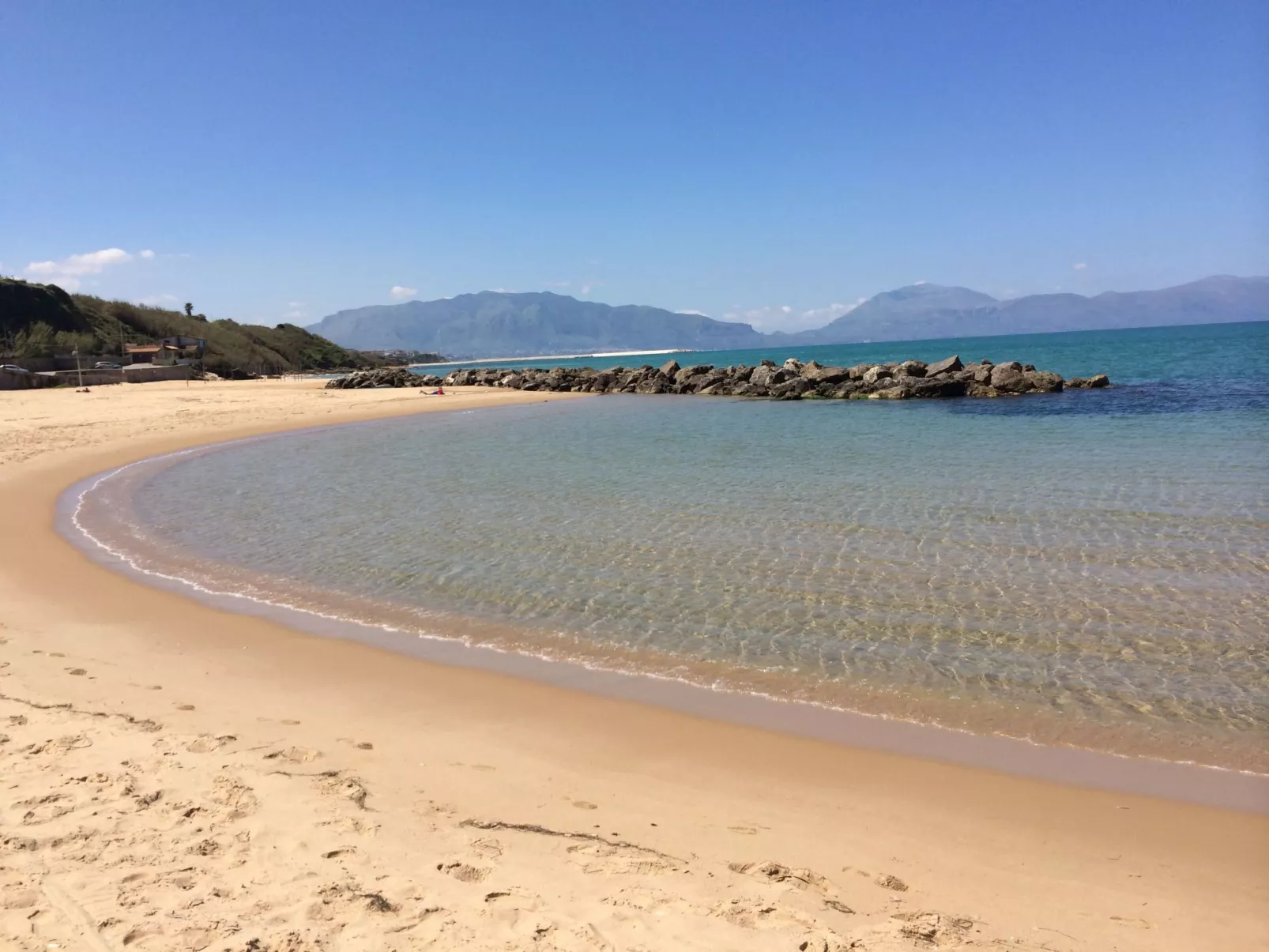 Villa Gina in Trappeto-Buiten