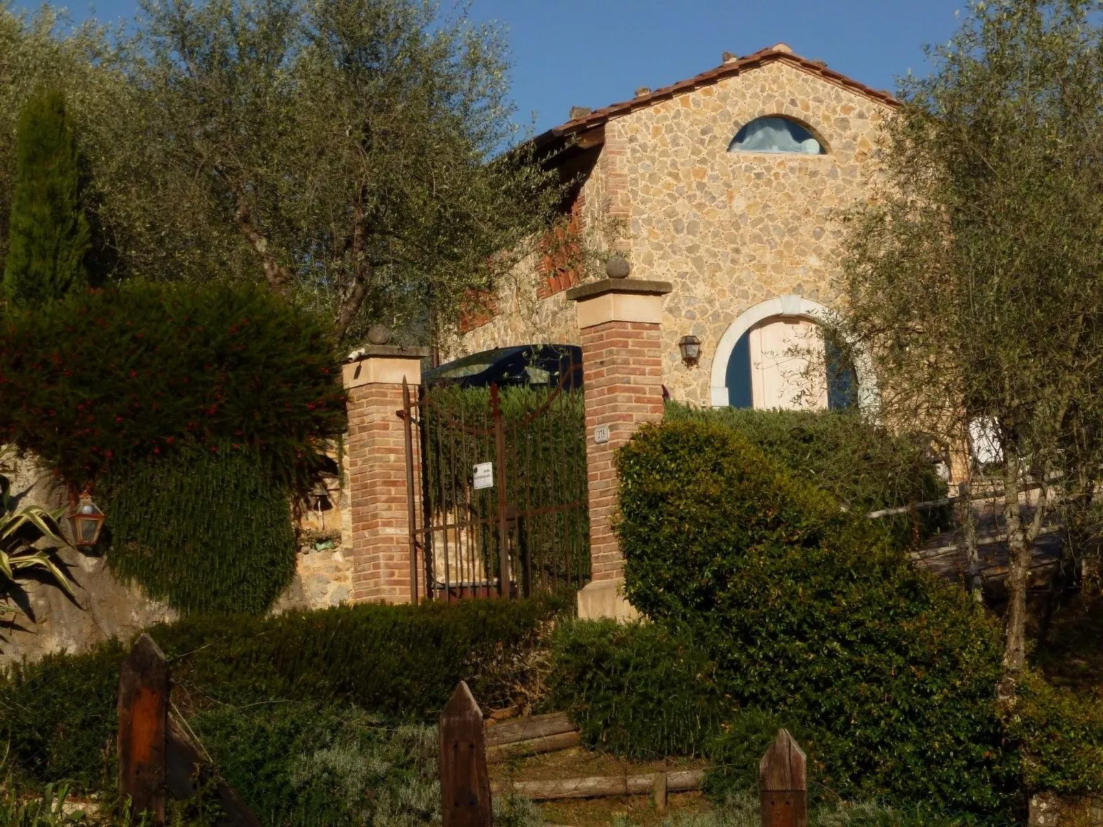 Rustico in schöner,ruhiger Lage mit Privatpool-Buiten