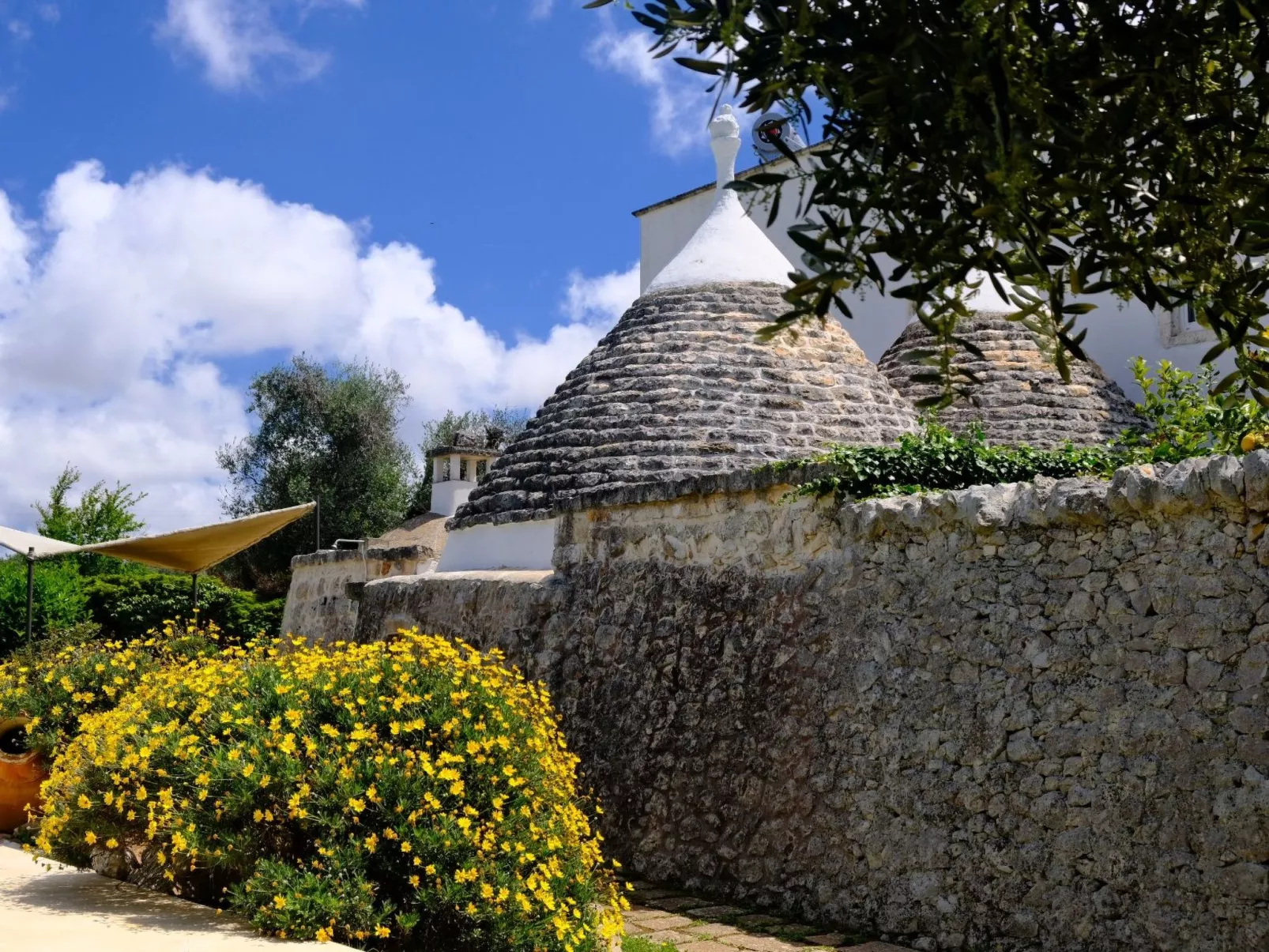 Trullo auf dem Lande in Ostuni mit privatem Pool-Buiten