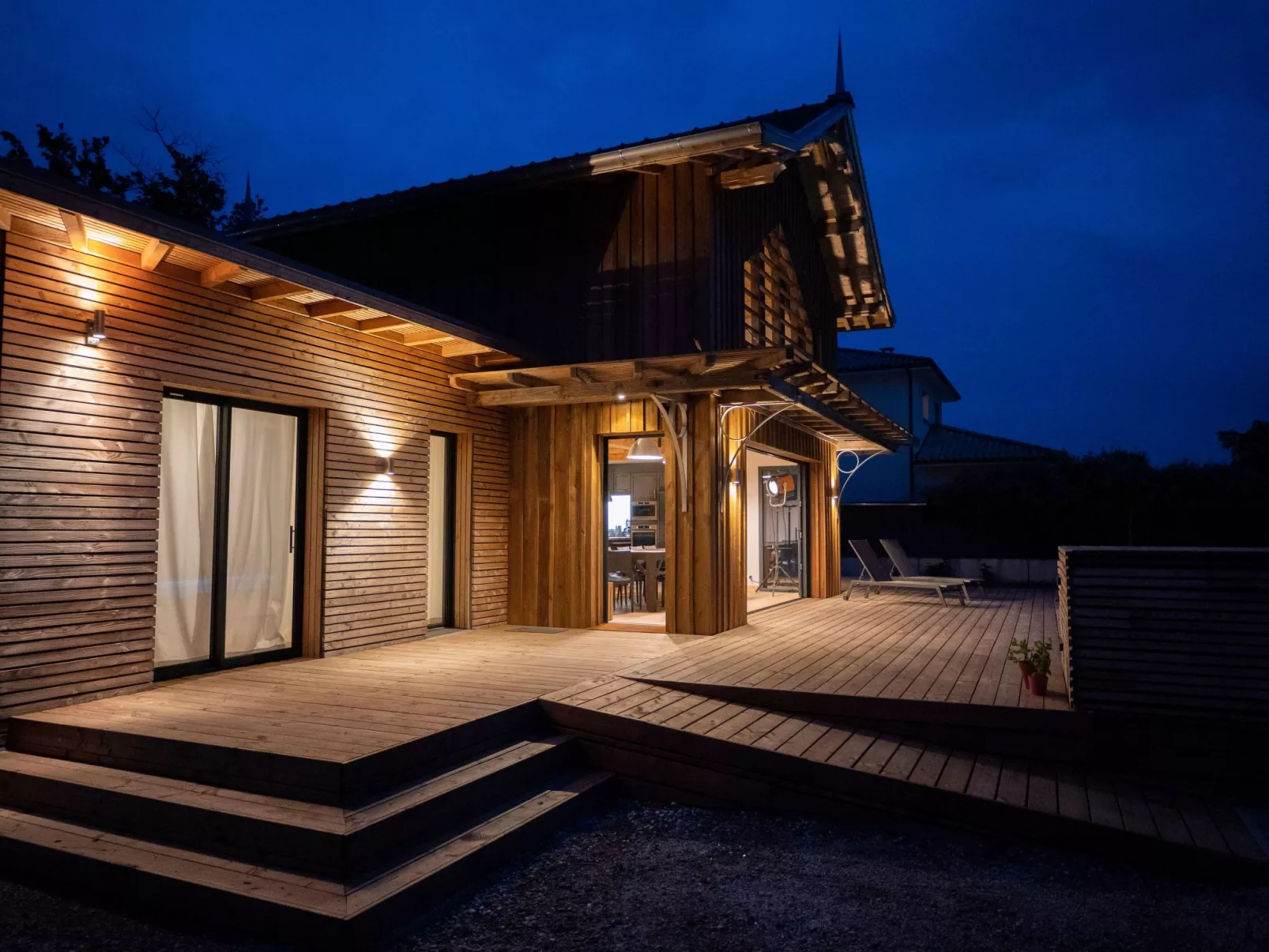 Außergewöhnliche Villa Andernos les Bains-Buiten