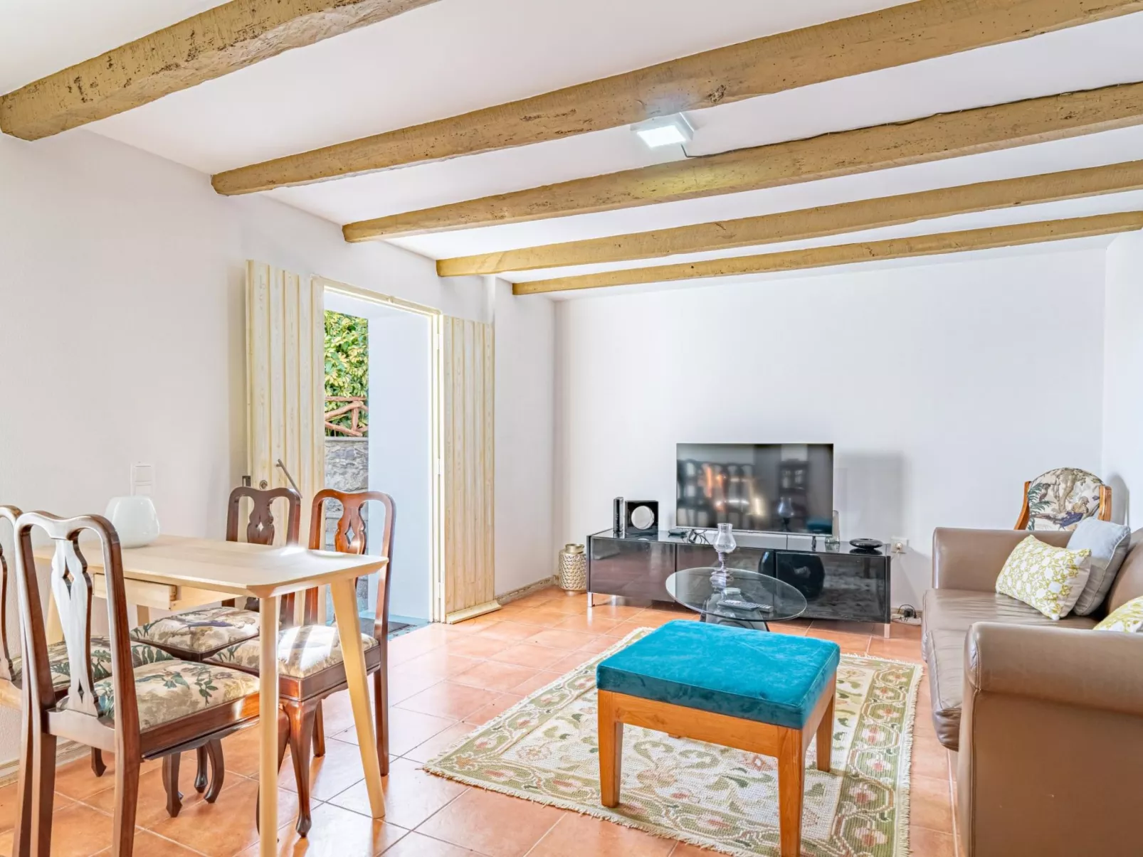 Villa Pitaias do Forno-Binnen