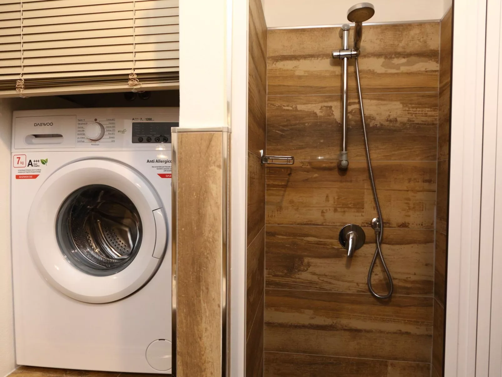 Wine House-Image-tags.info