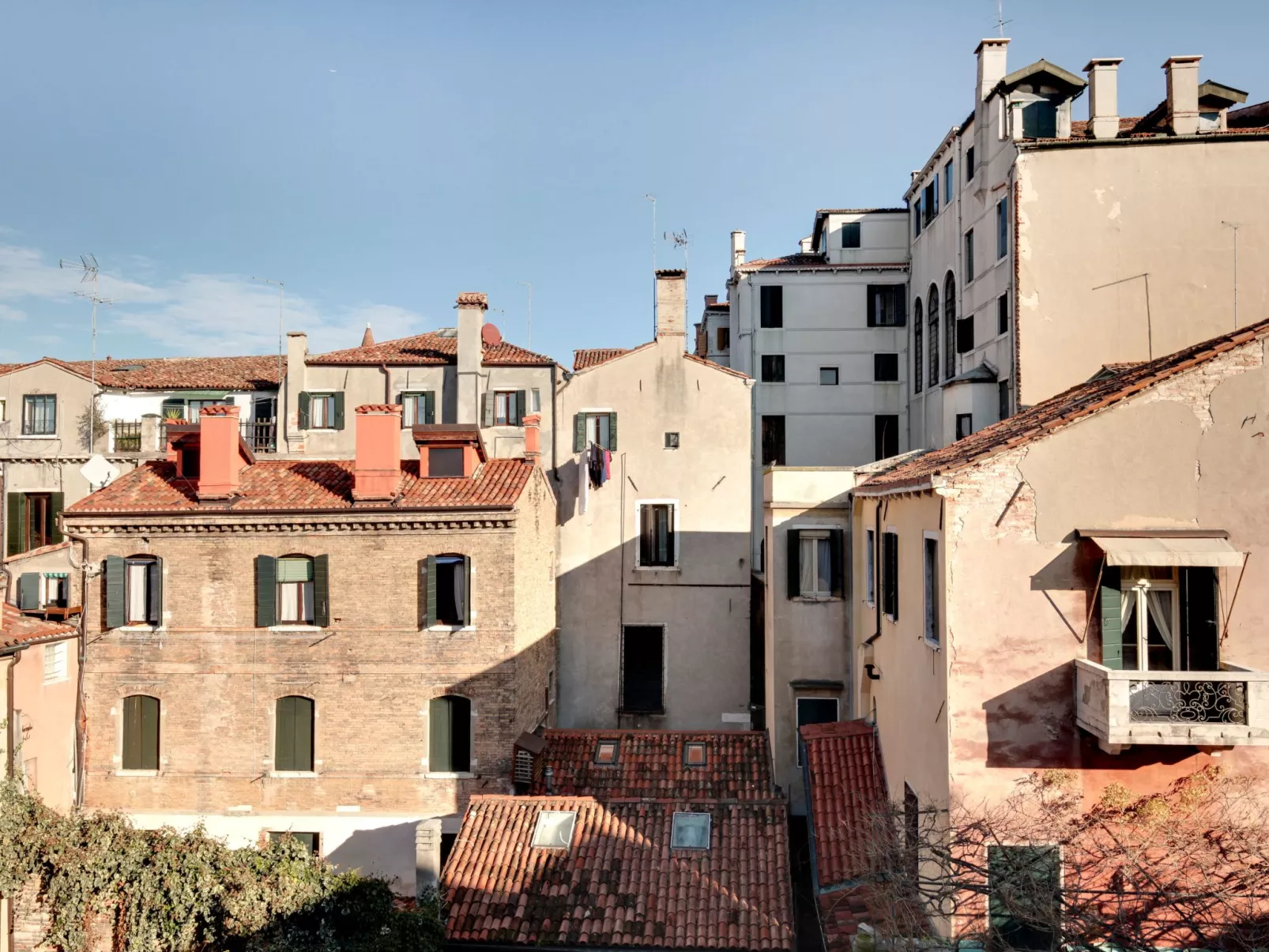 The Countess apartment-Binnen