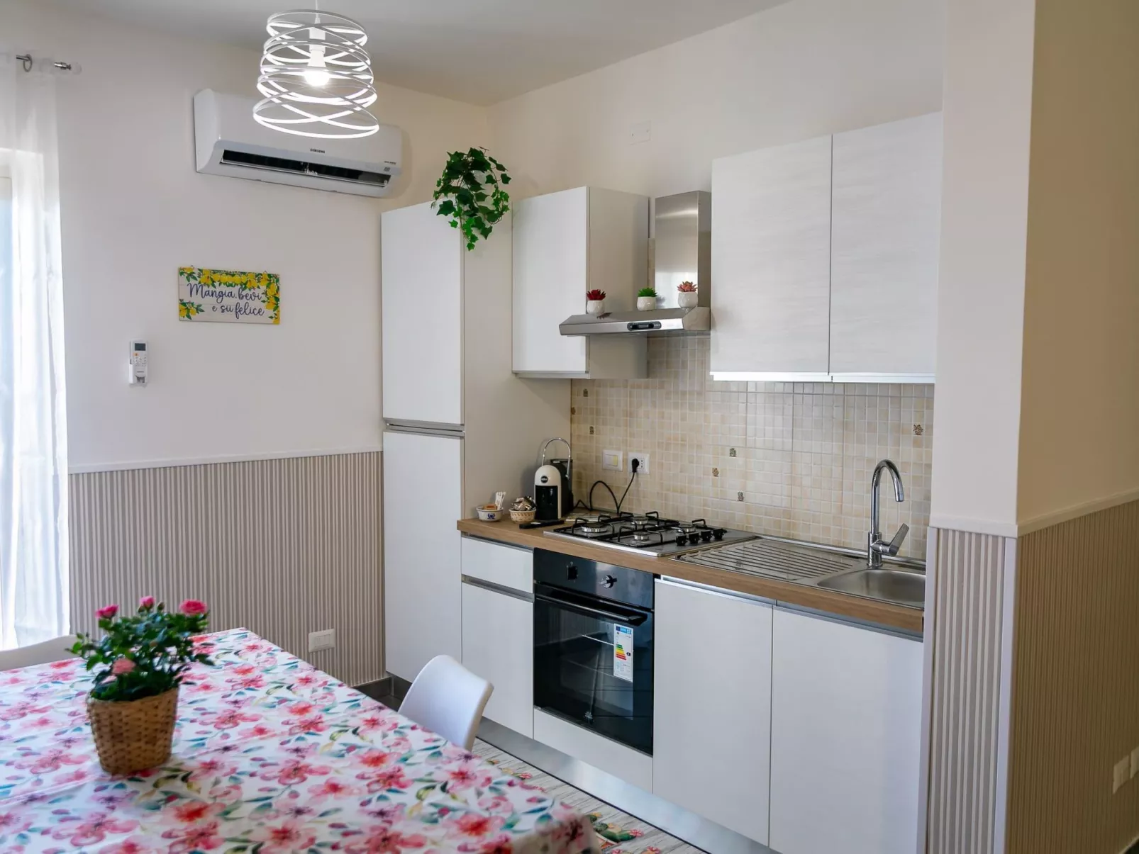 'Mare Blu'-Image-tags.info