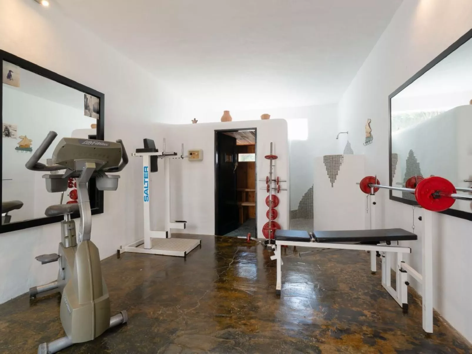 Bauernhaus mit großem Garten und beheiztem Pool-Image-tags.info