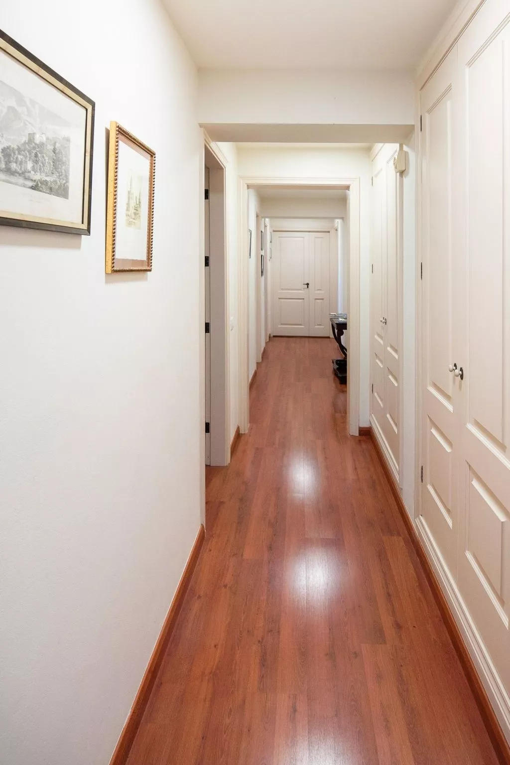 Wunderschöne Villa in einer einzigartigen natürlichen Umgebung-Binnen