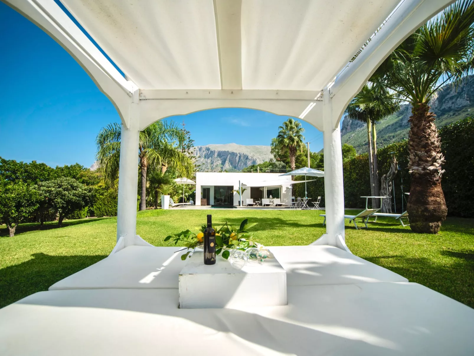 Villa Re di Denari in Terrasini-Buiten