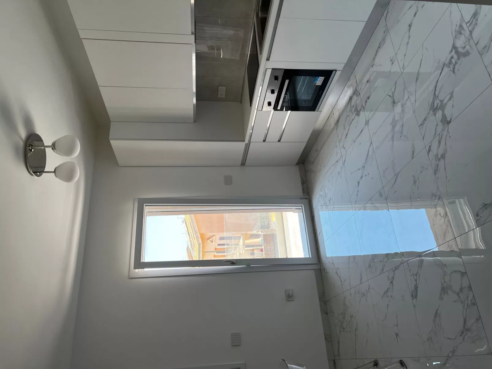 Portoammare' Wohnung mit Balkon - Binnen