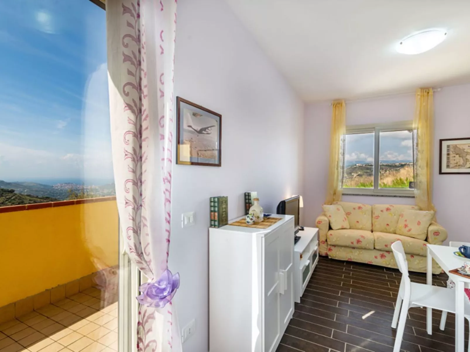 'Granatapfel' mit Pool-Image-tags.info