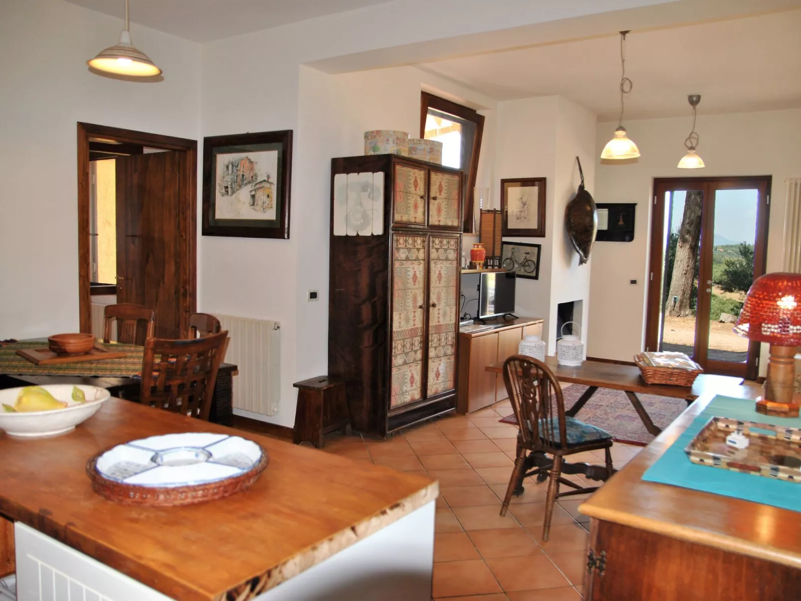 Angenehmes Haus in Itri mit überdachtem Innenhof-Binnen