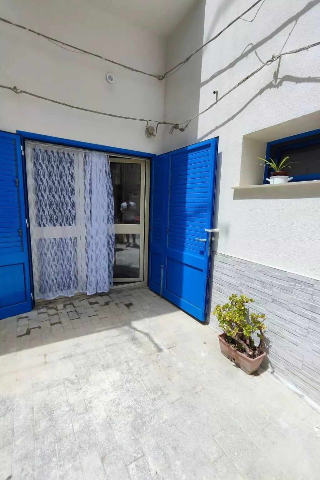 Wohnung im mediterranen Stil mitten im Zentrum-Buiten