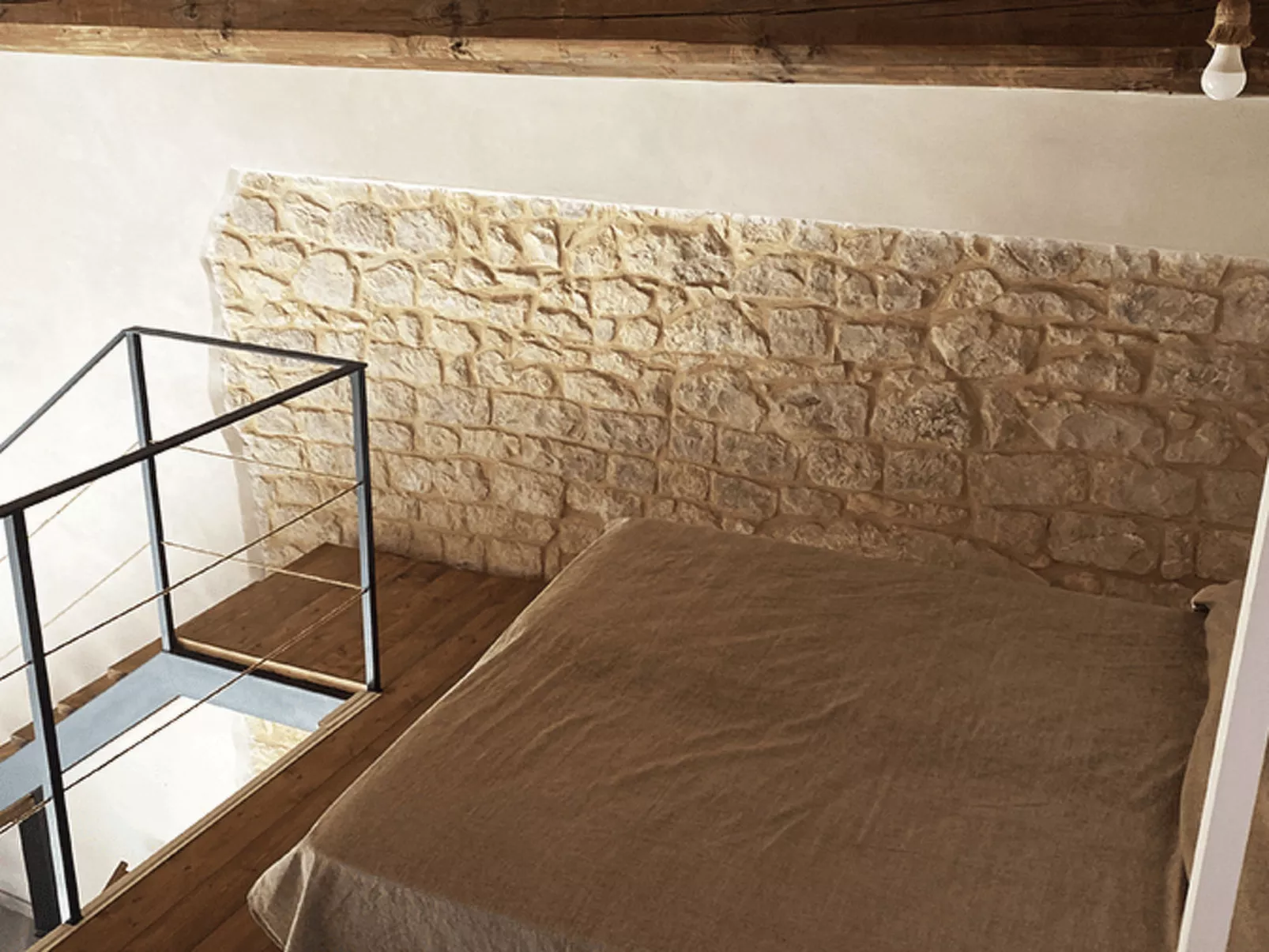 'Malteser 16' mit Wallbox-Binnen