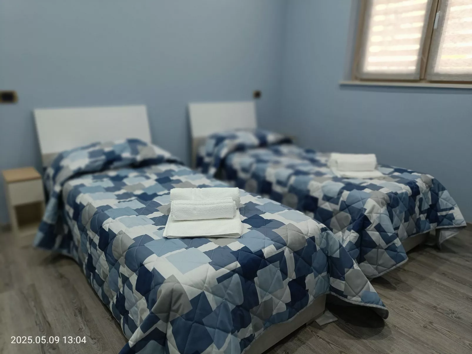 Flach 'Mary'-Image-tags.info