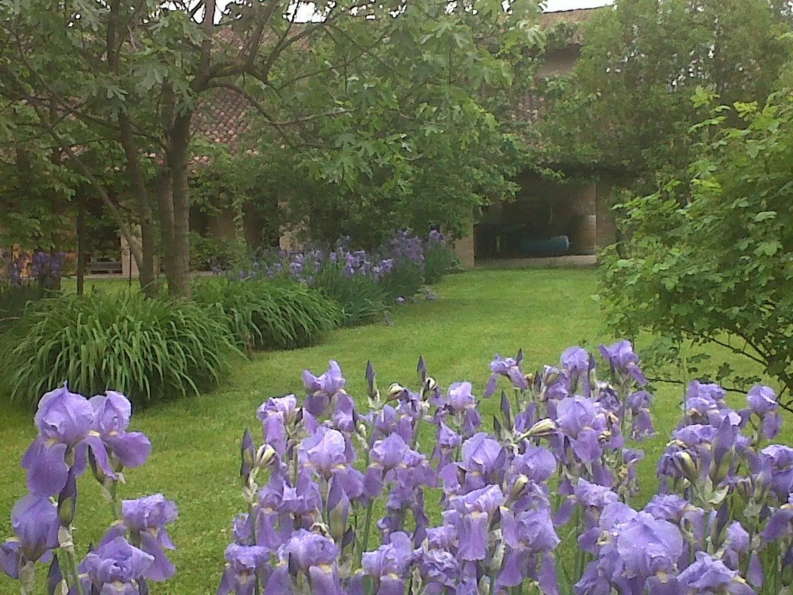 Mit Privatparkplatz-Buiten
