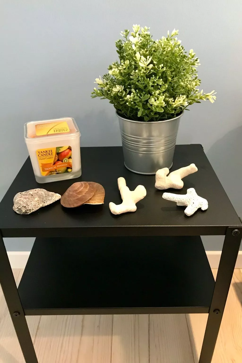 "AzzuRomare-Image-tags.info