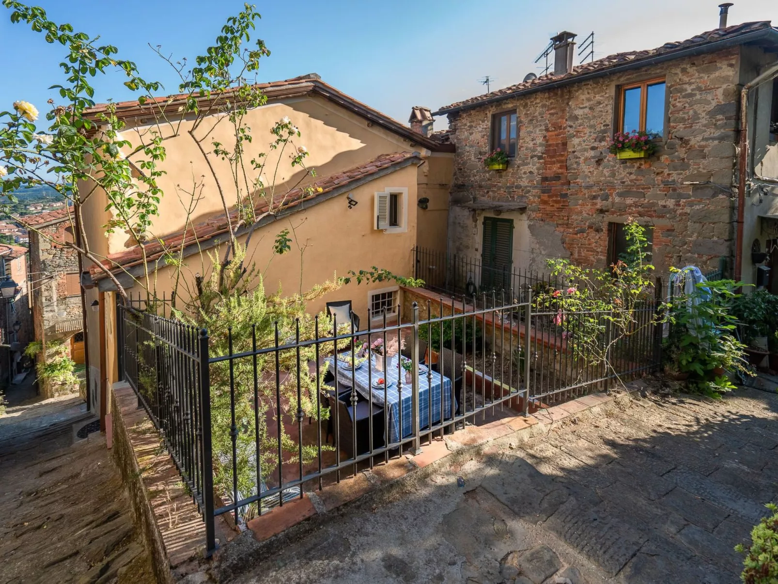 Charmantes Haus Casa Collodi-Buiten