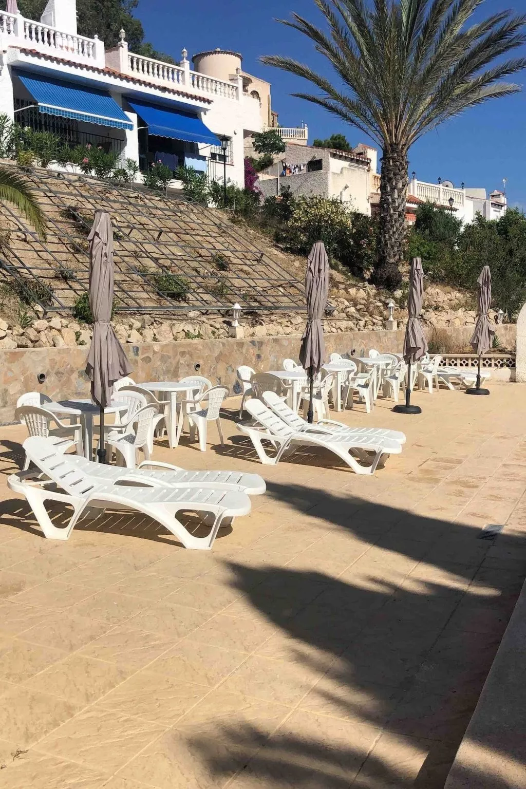 "Casa Jomy" mit Terrasse-Buiten